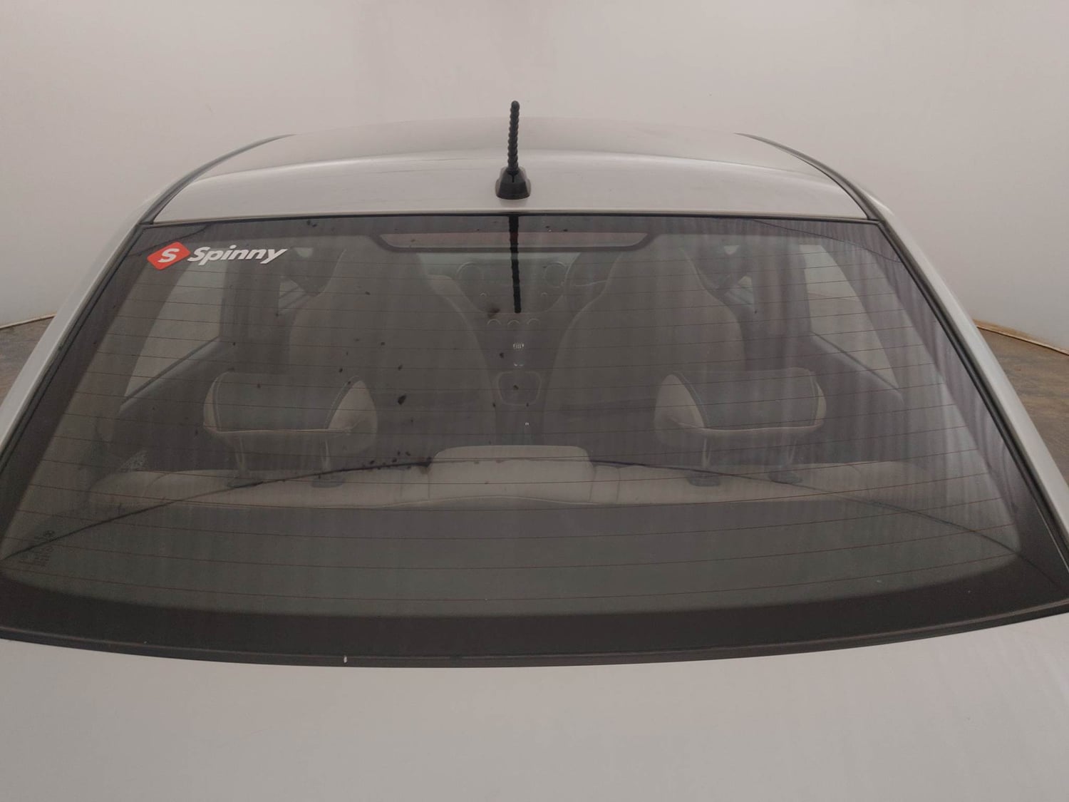 Used 2014 Hyundai Xcent S 1.2 (O) Petrol Manual exterior BACK WINDSHIELD VIEW