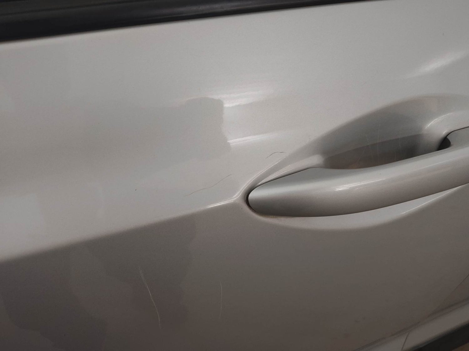 Used 2014 Hyundai Xcent S 1.2 (O) Petrol Manual dents MINOR SCRATCH