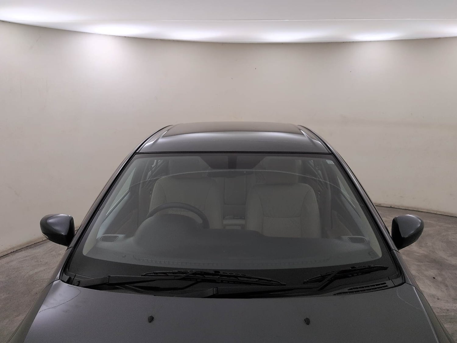 Used 2025 Maruti Suzuki Ciaz Alpha 1.5 AT Petrol Automatic exterior FRONT WINDSHIELD VIEW