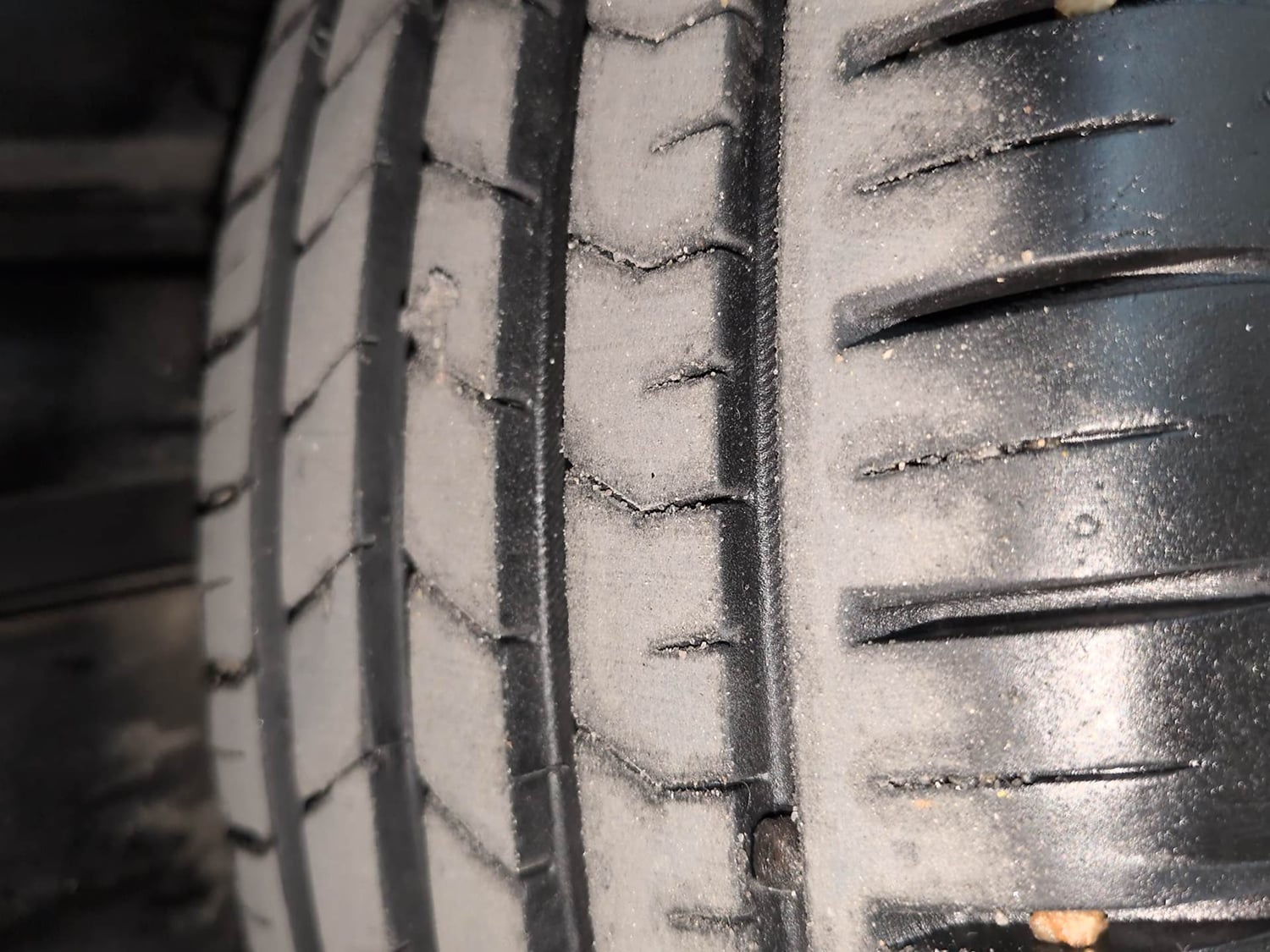 Used 2025 Maruti Suzuki Ciaz Alpha 1.5 AT Petrol Automatic tyres LEFT REAR TYRE TREAD VIEW