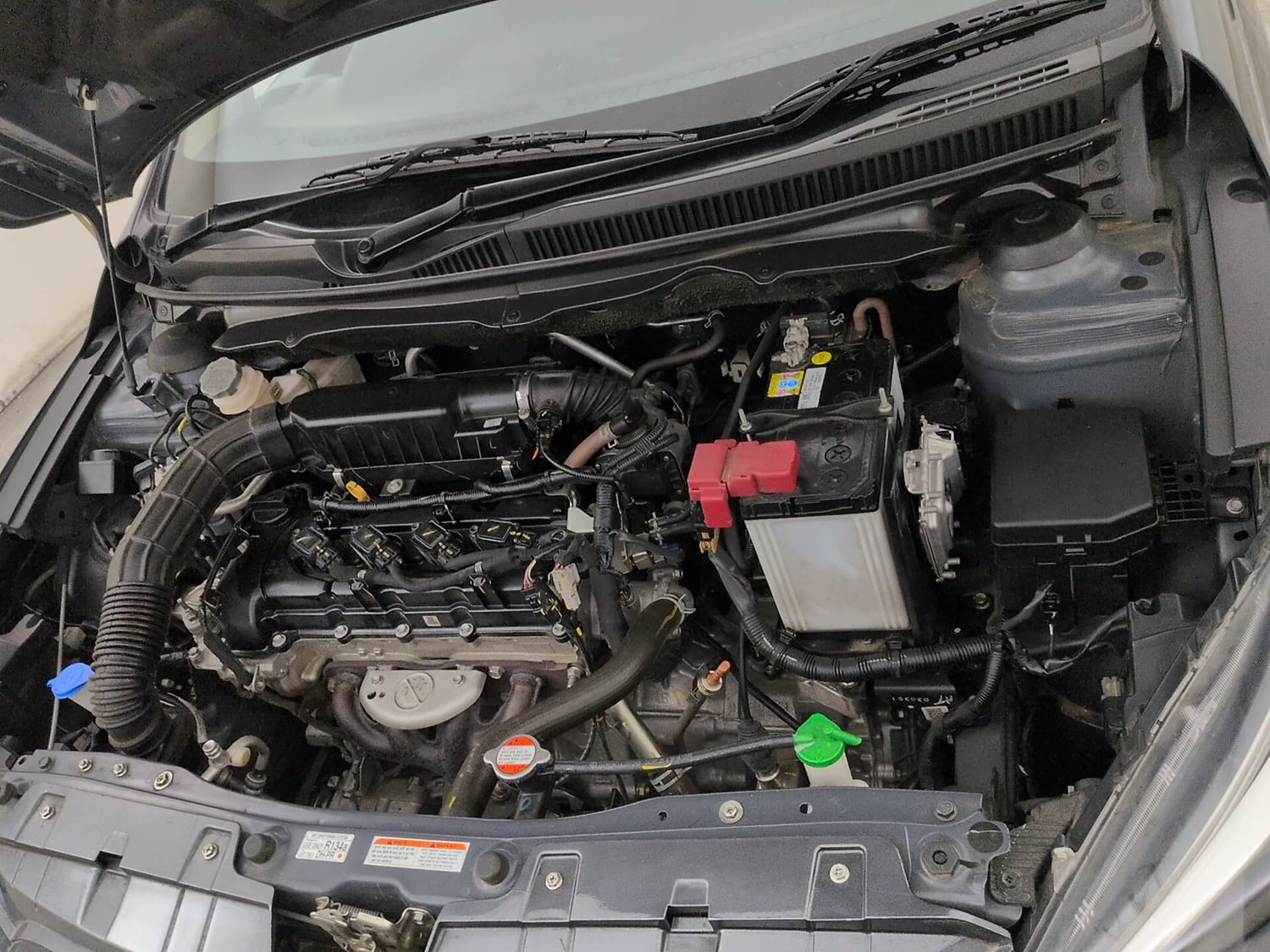 Used 2025 Maruti Suzuki Ciaz Alpha 1.5 AT Petrol Automatic engine ENGINE LEFT SIDE VIEW