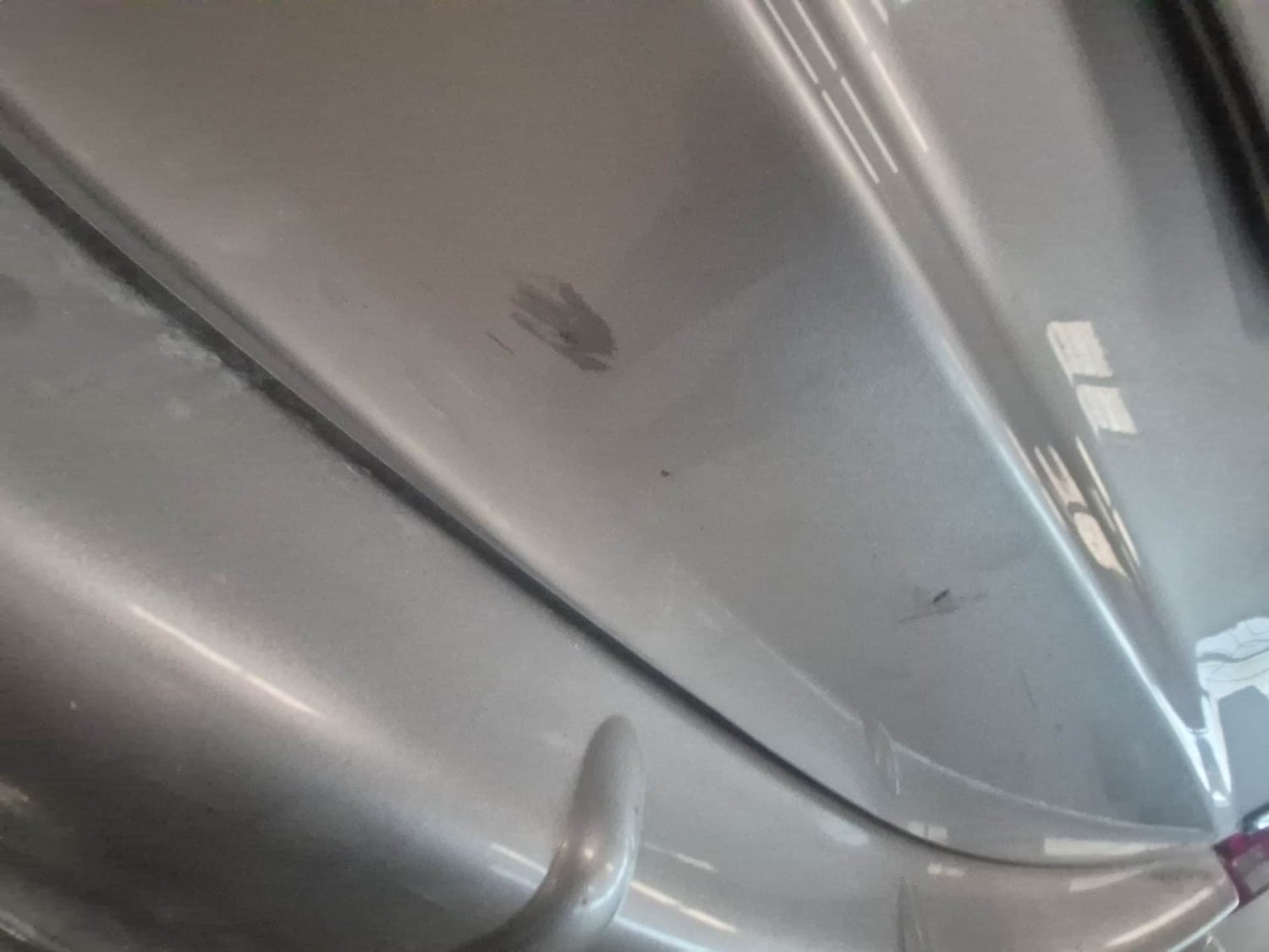 Used 2017 Mahindra XUV500 W4 Diesel Manual dents MINOR SCRATCH