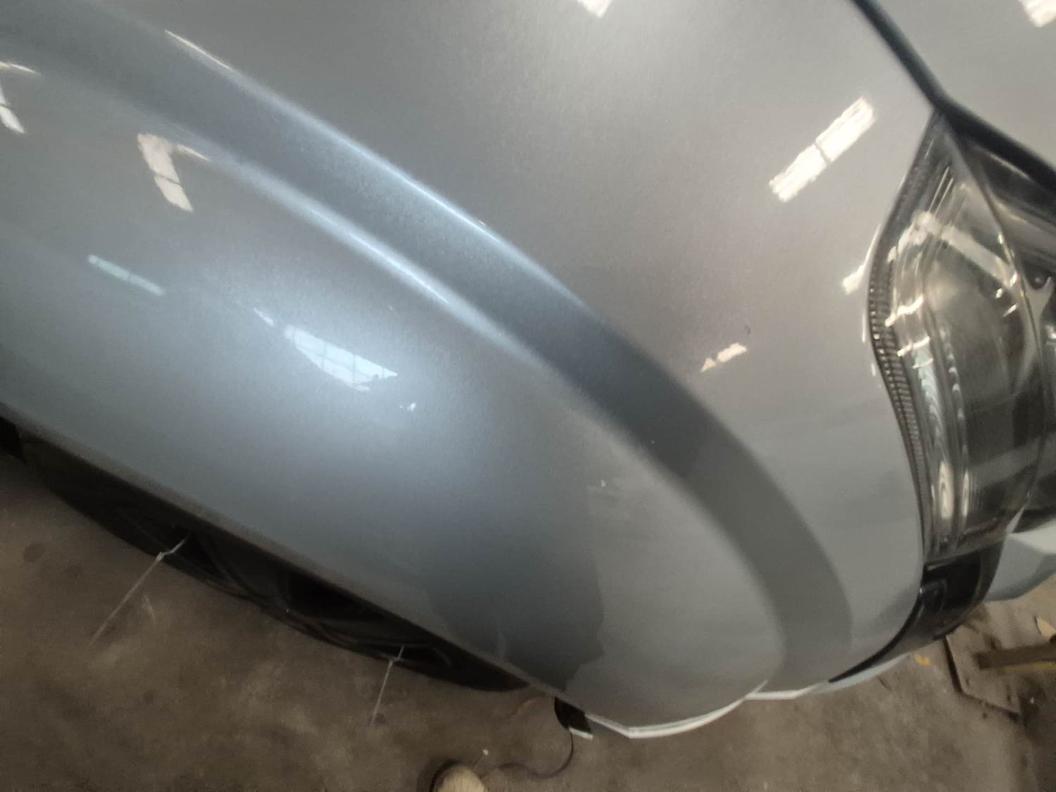 Used 2017 Mahindra XUV500 W4 Diesel Manual dents MINOR SCRATCH