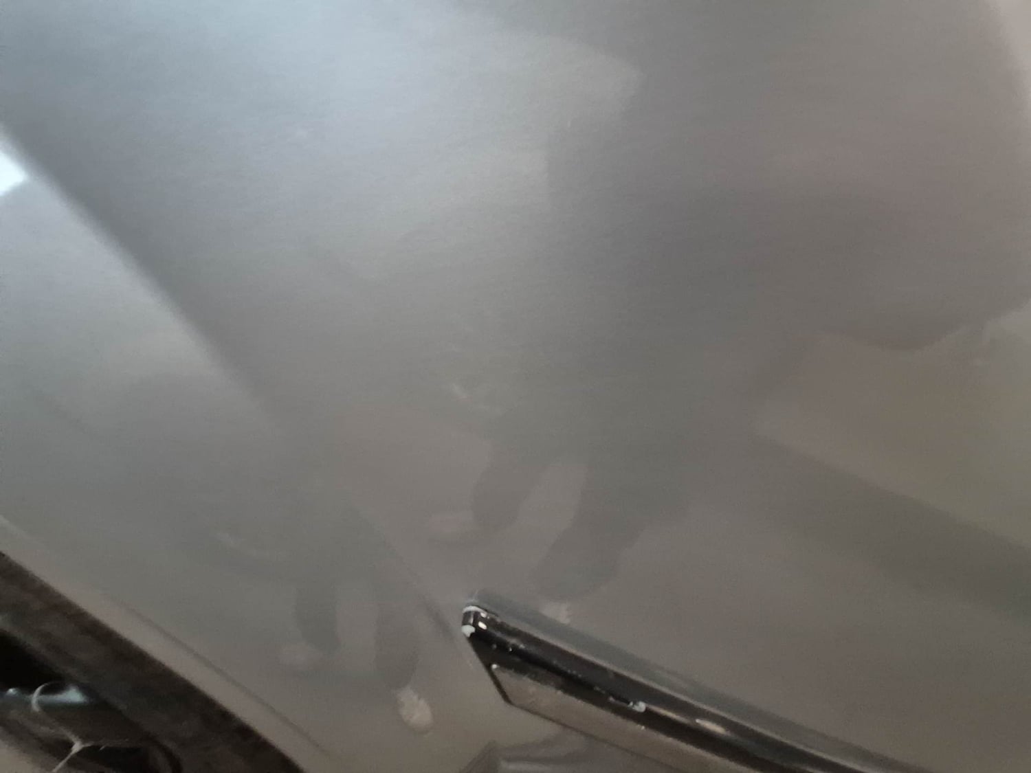 Used 2017 Mahindra XUV500 W4 Diesel Manual dents MINOR DENT