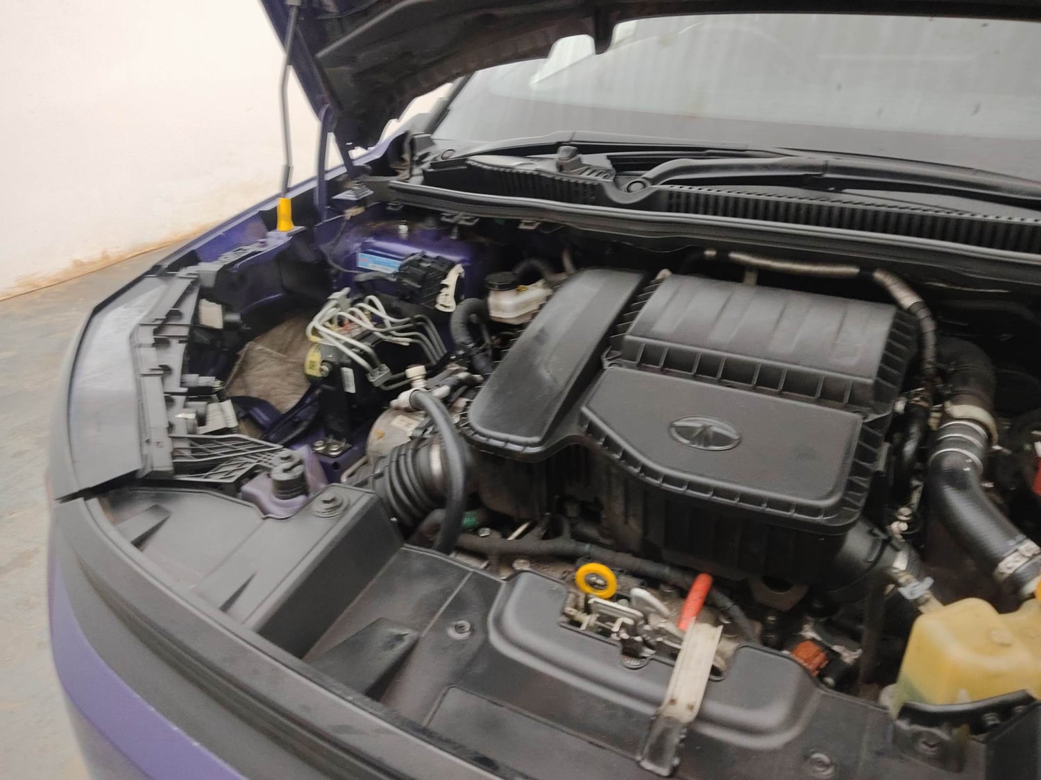 Used 2024 Tata Nexon Fearless Plus S Purple 1.5 Revotorq Diesel 6AMT Dual Tone Diesel Automatic engine ENGINE RIGHT SIDE VIEW