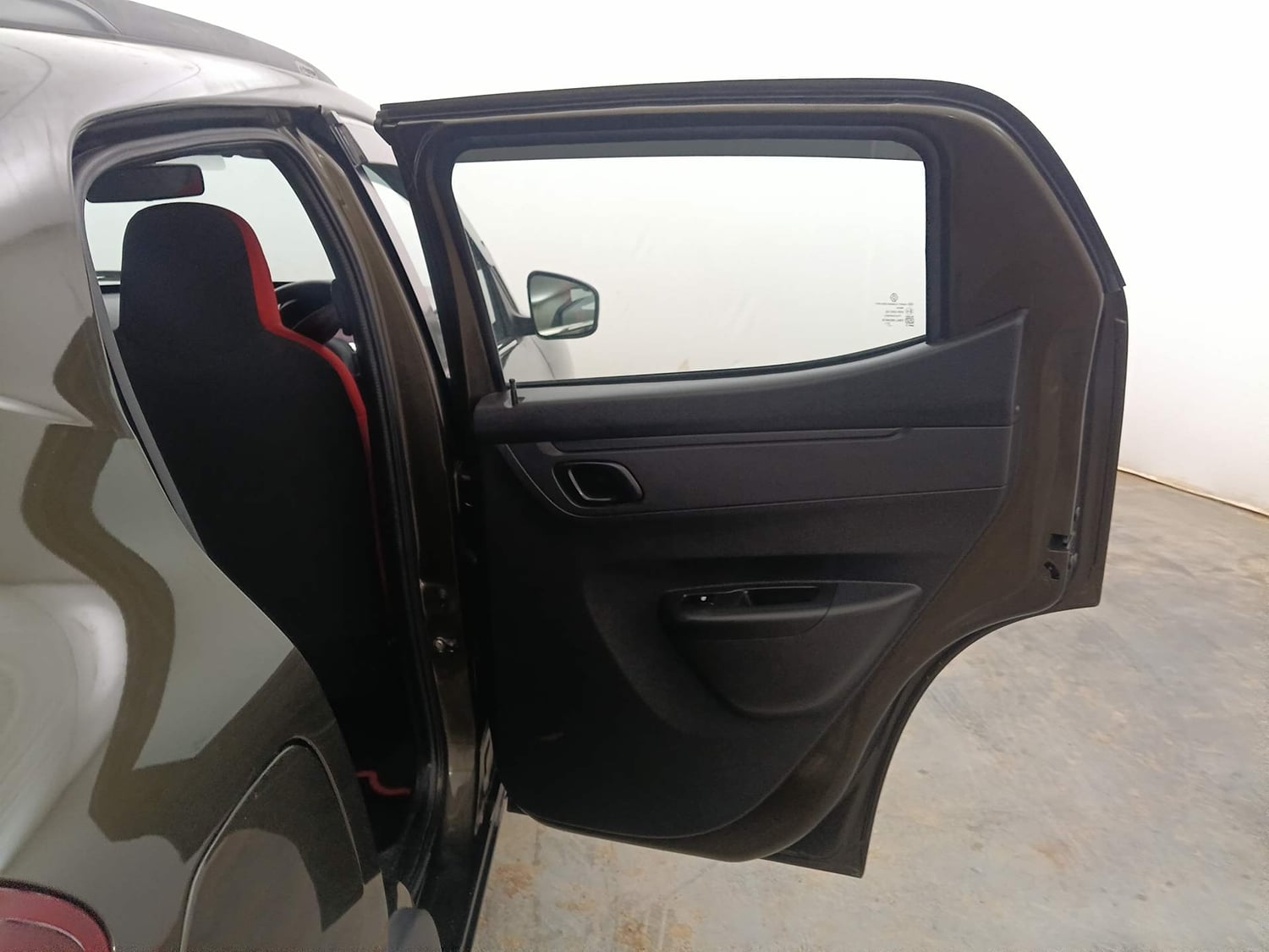 Used 2022 Renault Kwid RXT 1.0 (O) Petrol Manual interior RIGHT REAR DOOR OPEN VIEW