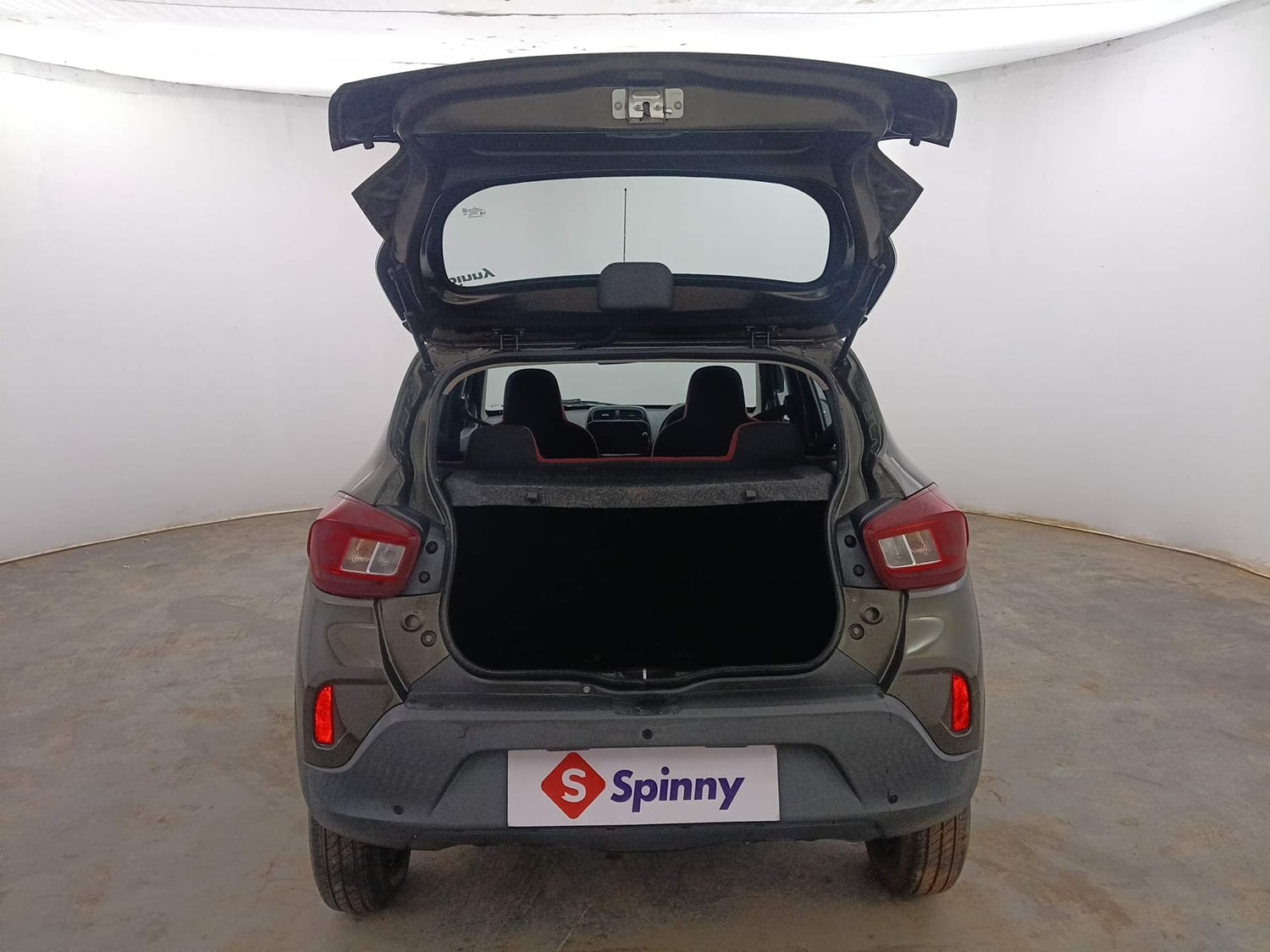 Used 2022 Renault Kwid RXT 1.0 (O) Petrol Manual interior DICKY DOOR OPEN VIEW