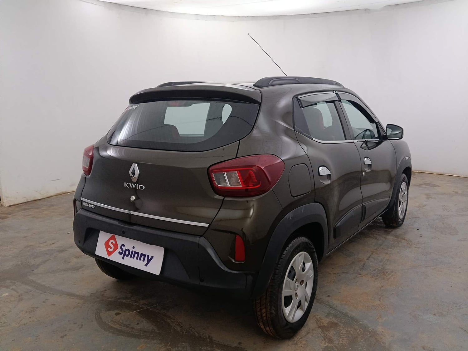 Used 2022 Renault Kwid RXT 1.0 (O) Petrol Manual exterior RIGHT REAR CORNER VIEW