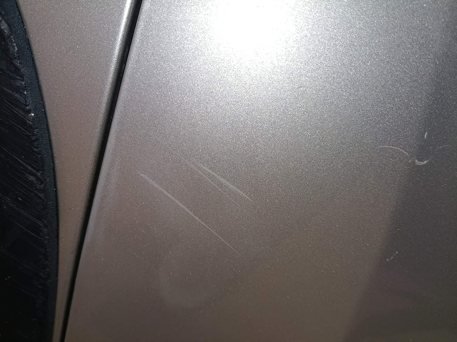 Used 2017 Mahindra KUV100 K8 6 STR Petrol Manual dents MINOR SCRATCH