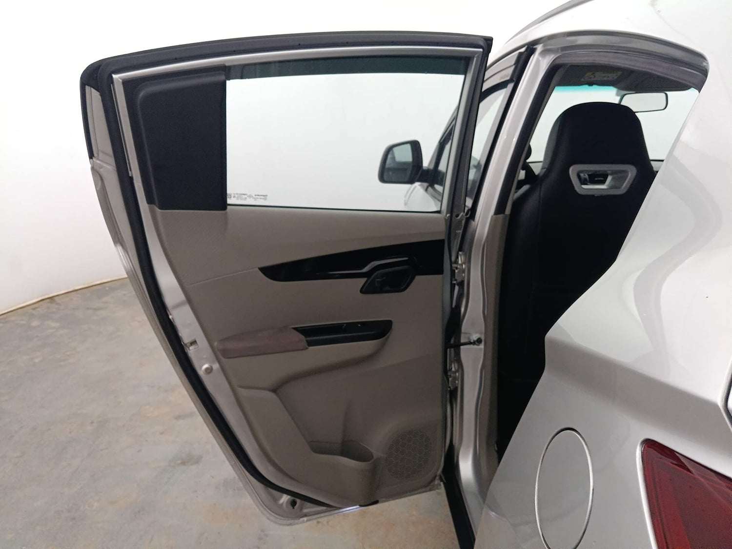 Used 2017 Mahindra KUV100 K8 6 STR Petrol Manual interior LEFT REAR DOOR OPEN VIEW