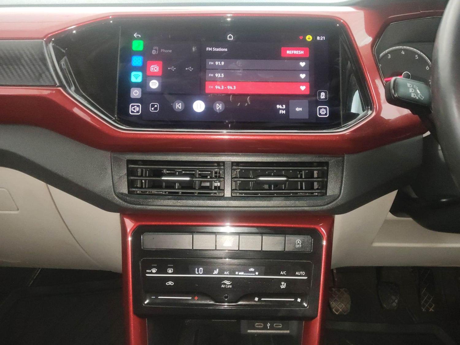 Used 2021 Volkswagen Taigun GT 1.5 TSI MT Petrol Manual interior MUSIC SYSTEM & AC CONTROL VIEW