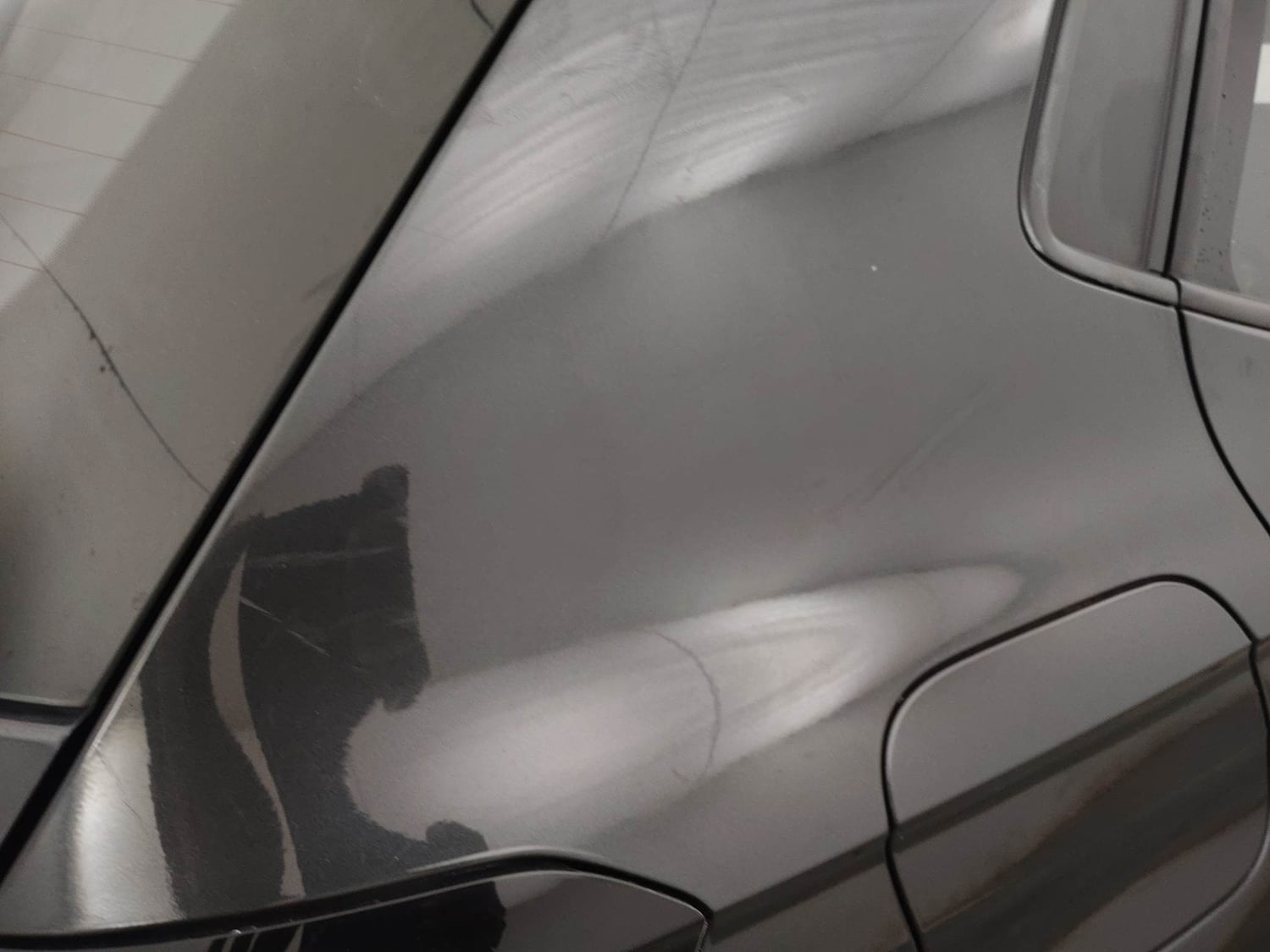 Used 2021 Volkswagen Taigun GT 1.5 TSI MT Petrol Manual dents MINOR SCRATCH