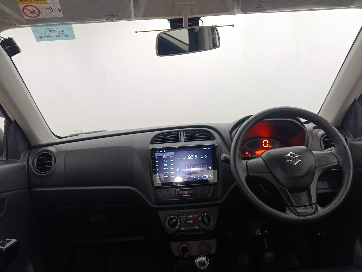 Used 2023 Maruti Suzuki Alto K10 LXi Petrol Manual interior DASHBOARD VIEW