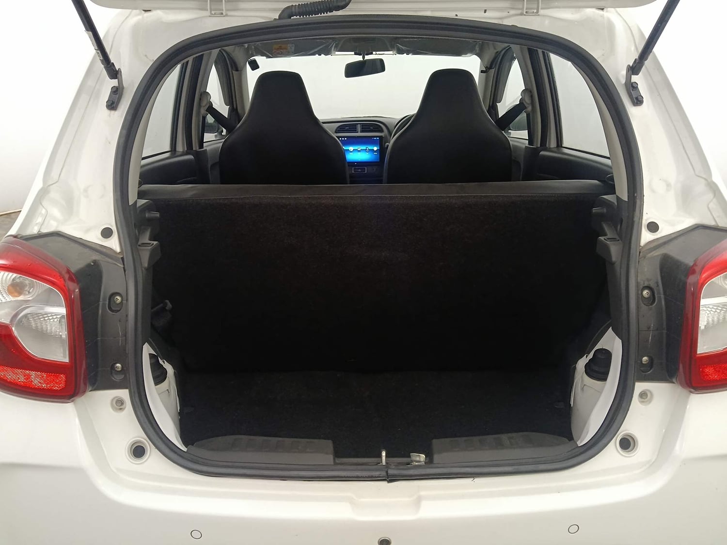 Used 2023 Maruti Suzuki Alto K10 LXi Petrol Manual interior DICKY INSIDE VIEW