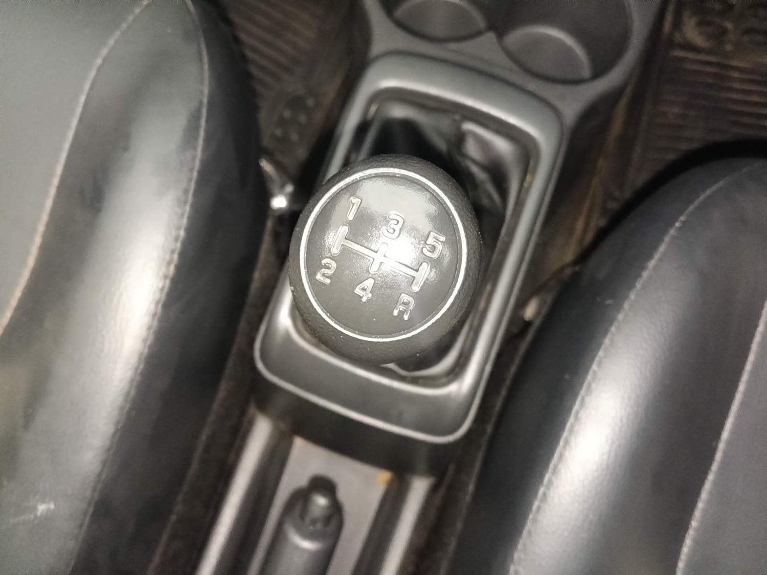 Used 2023 Maruti Suzuki Alto K10 LXi Petrol Manual interior GEAR  KNOB VIEW