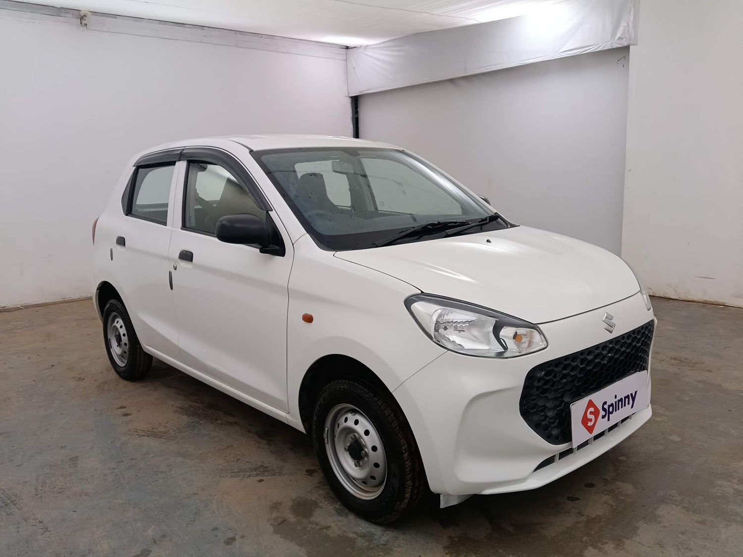 Used 2023 Maruti Suzuki Alto K10 LXi Petrol Manual exterior RIGHT FRONT CORNER VIEW
