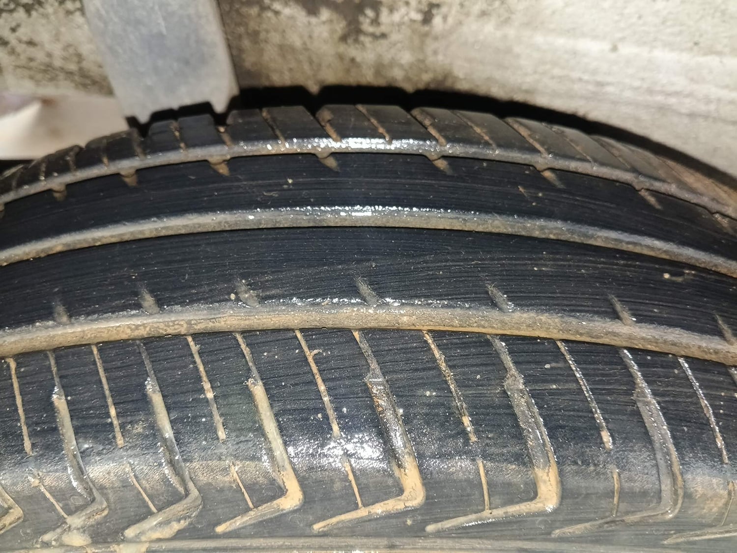 Used 2023 Maruti Suzuki Alto K10 LXi Petrol Manual tyres RIGHT REAR TYRE TREAD VIEW