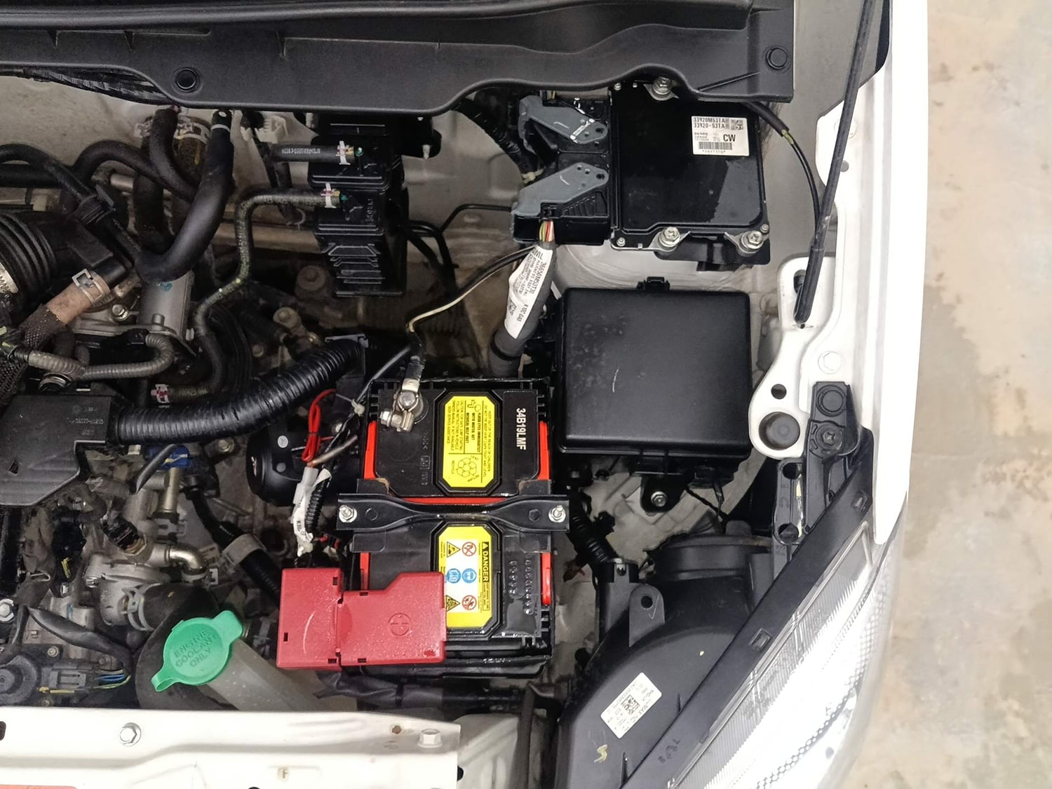 Used 2023 Maruti Suzuki Alto K10 LXi Petrol Manual engine ENGINE LEFT SIDE VIEW