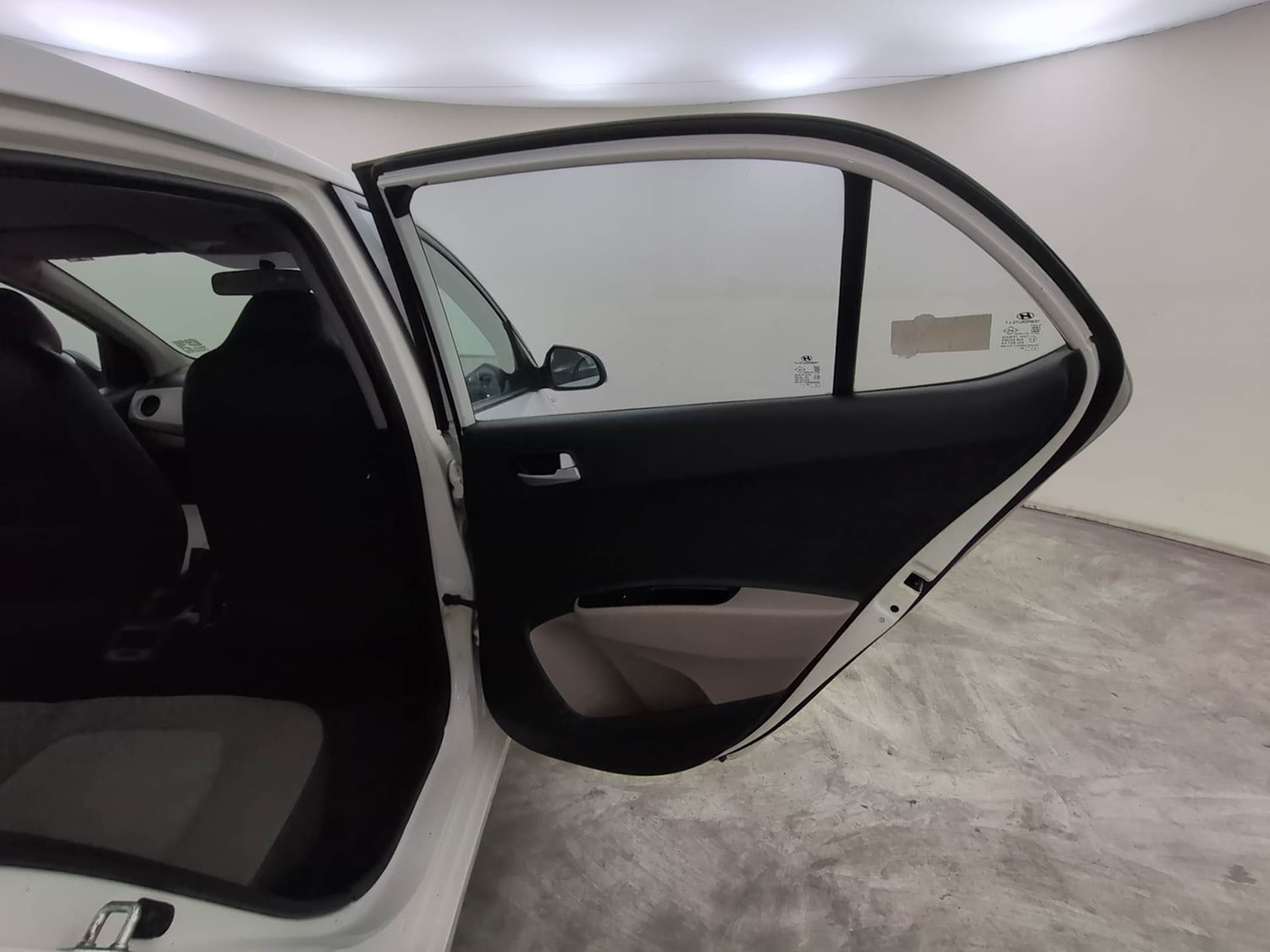 Used 2016 Hyundai Xcent S 1.2 Petrol Manual interior RIGHT REAR DOOR OPEN VIEW