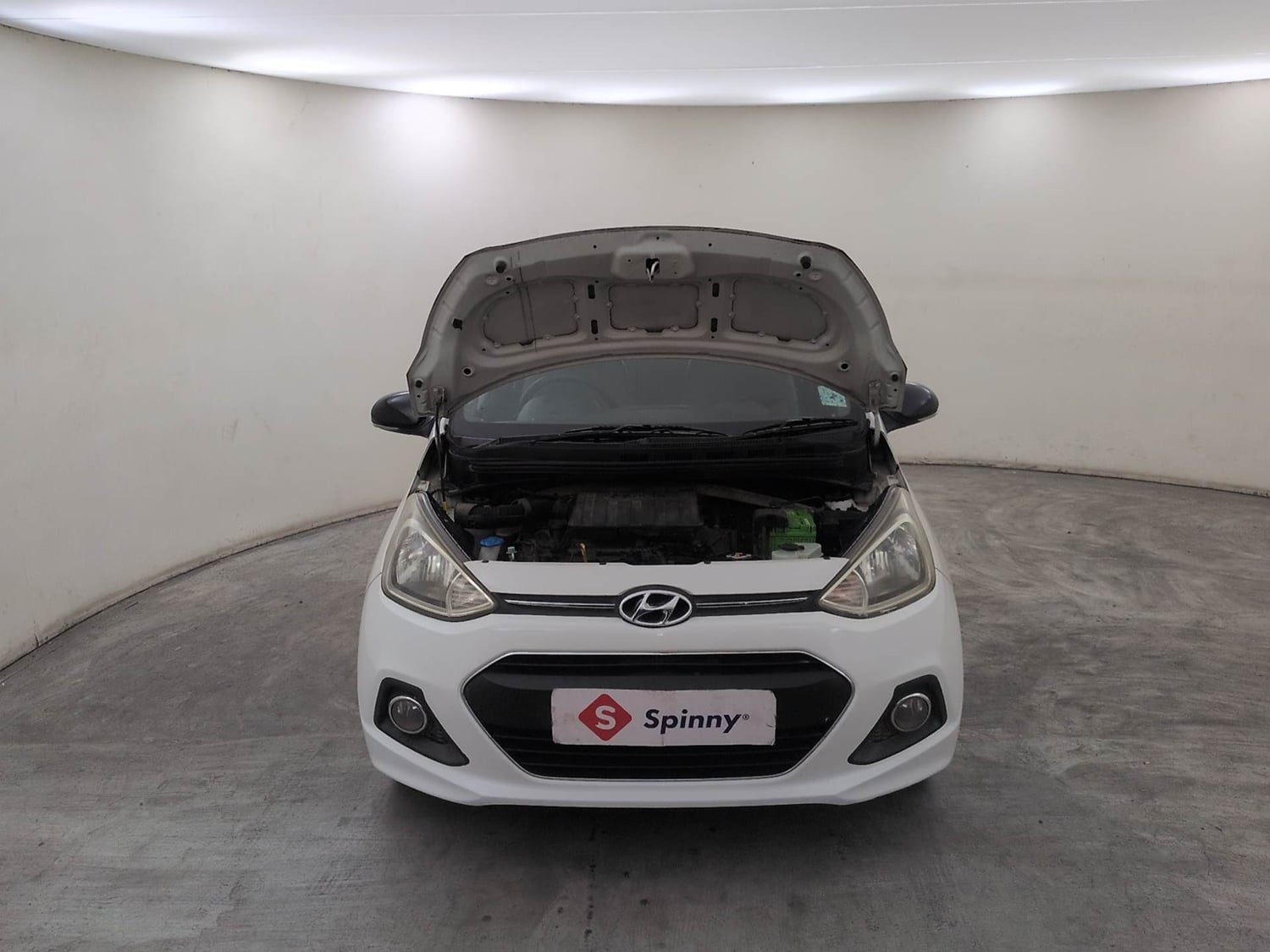 Used 2016 Hyundai Xcent S 1.2 Petrol Manual engine ENGINE & BONNET OPEN FRONT VIEW