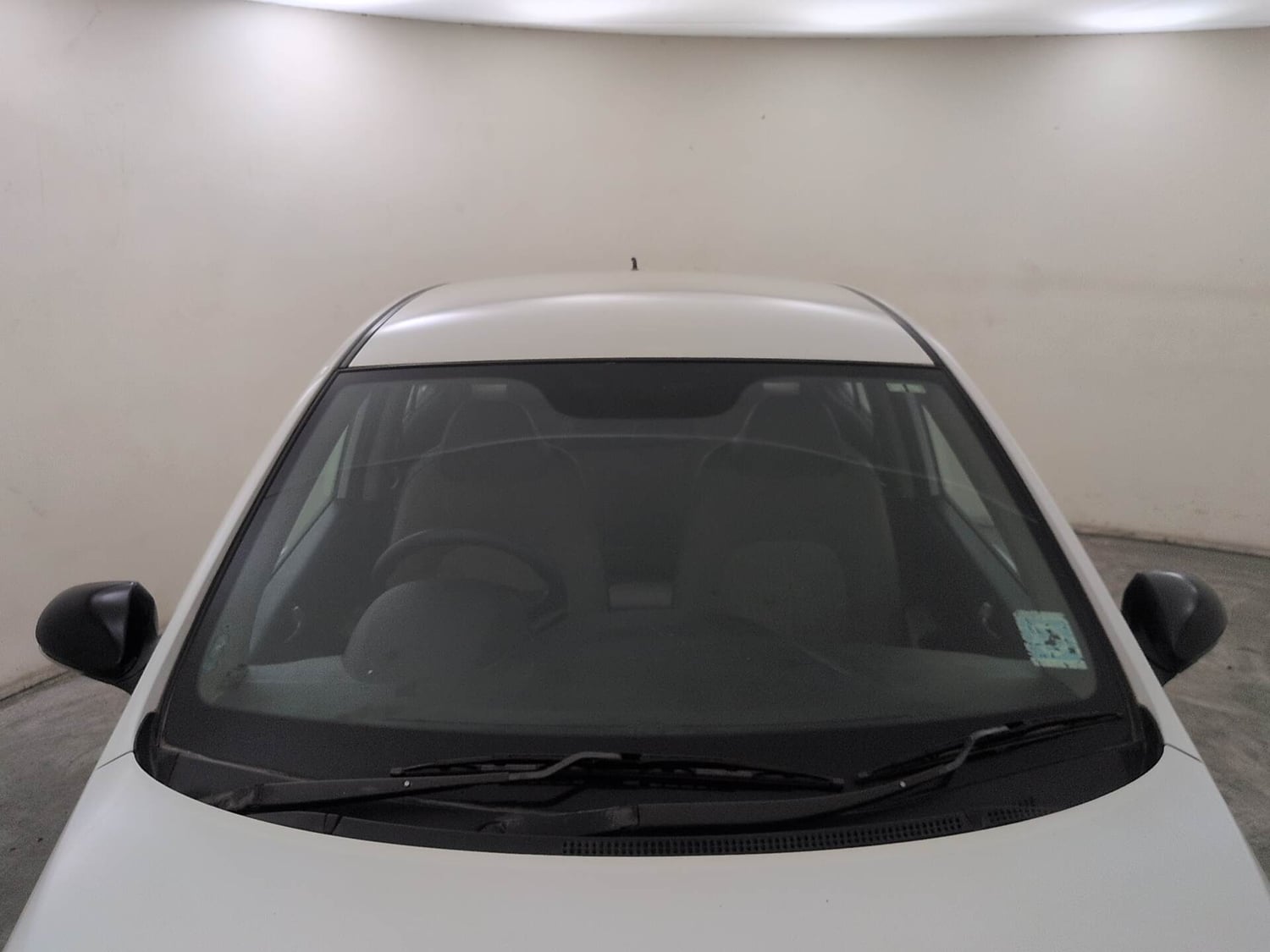 Used 2016 Hyundai Xcent S 1.2 Petrol Manual exterior FRONT WINDSHIELD VIEW
