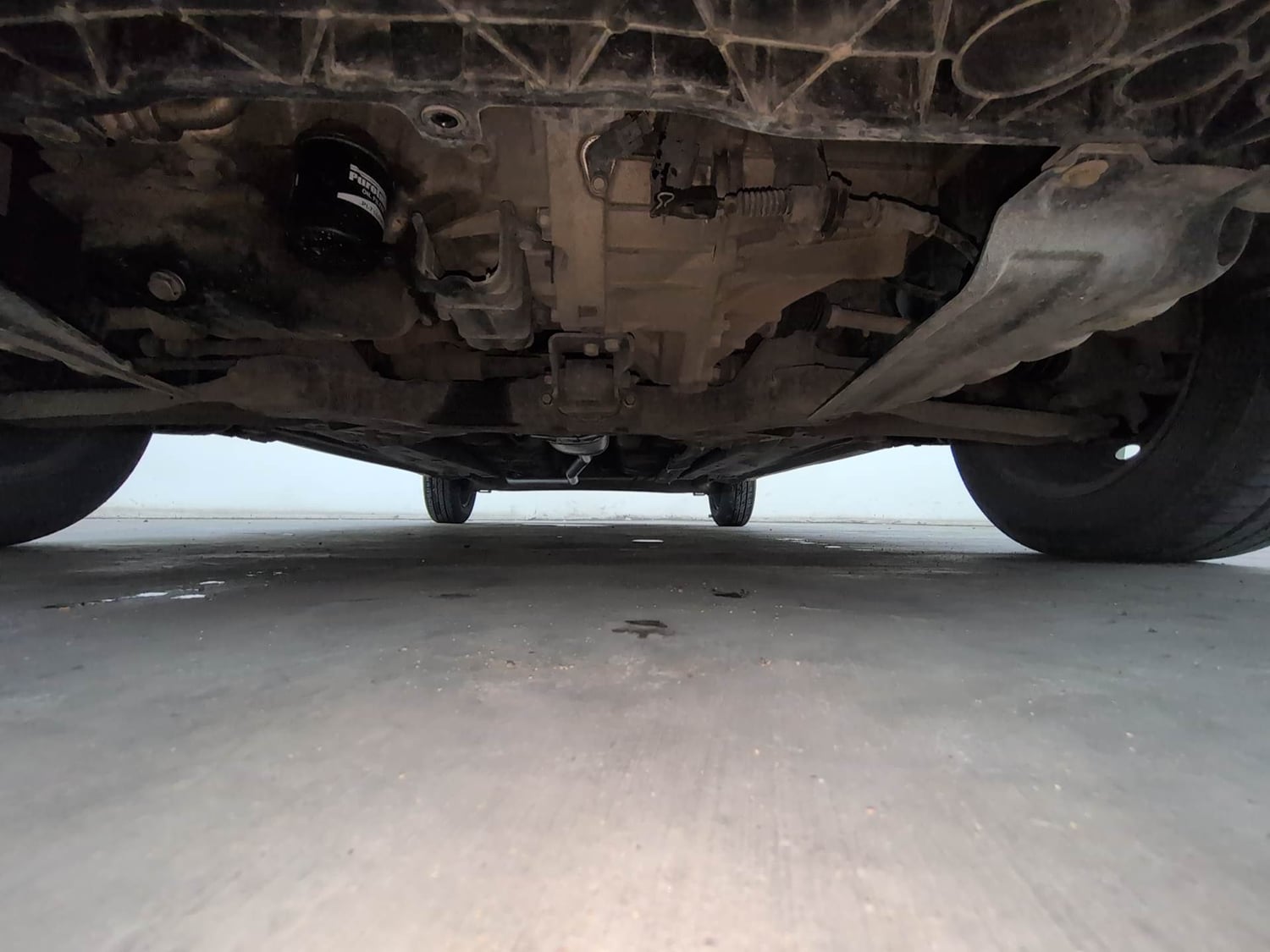 Used 2016 Hyundai Xcent S 1.2 Petrol Manual extra FRONT LEFT UNDERBODY VIEW