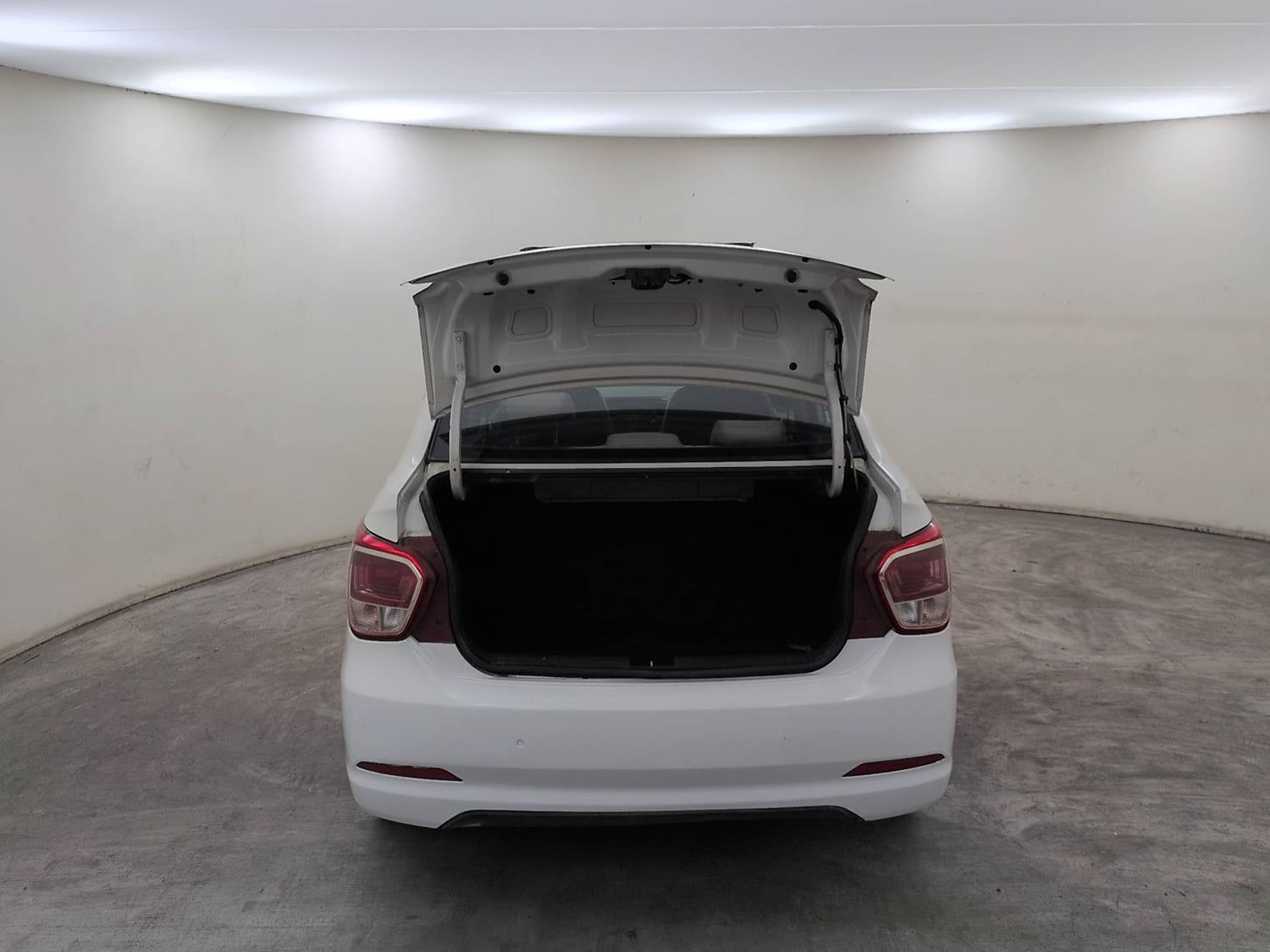 Used 2016 Hyundai Xcent S 1.2 Petrol Manual interior DICKY DOOR OPEN VIEW