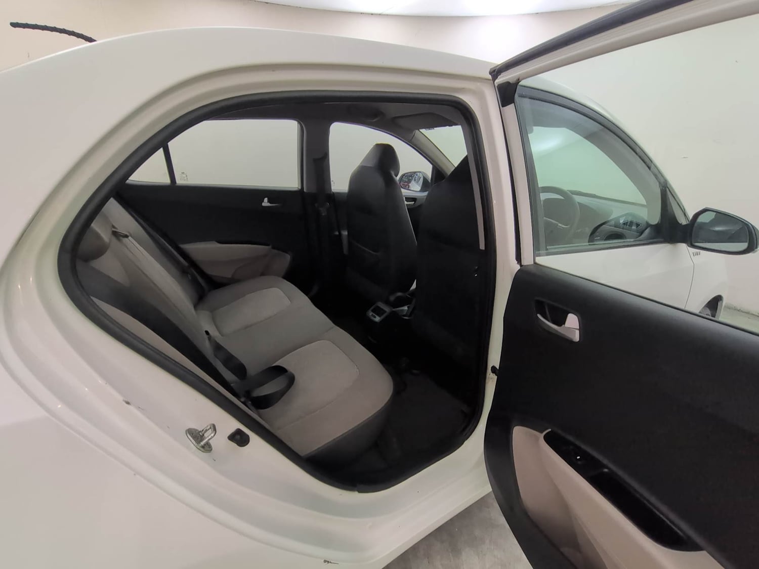 Used 2016 Hyundai Xcent S 1.2 Petrol Manual interior RIGHT SIDE REAR DOOR CABIN VIEW