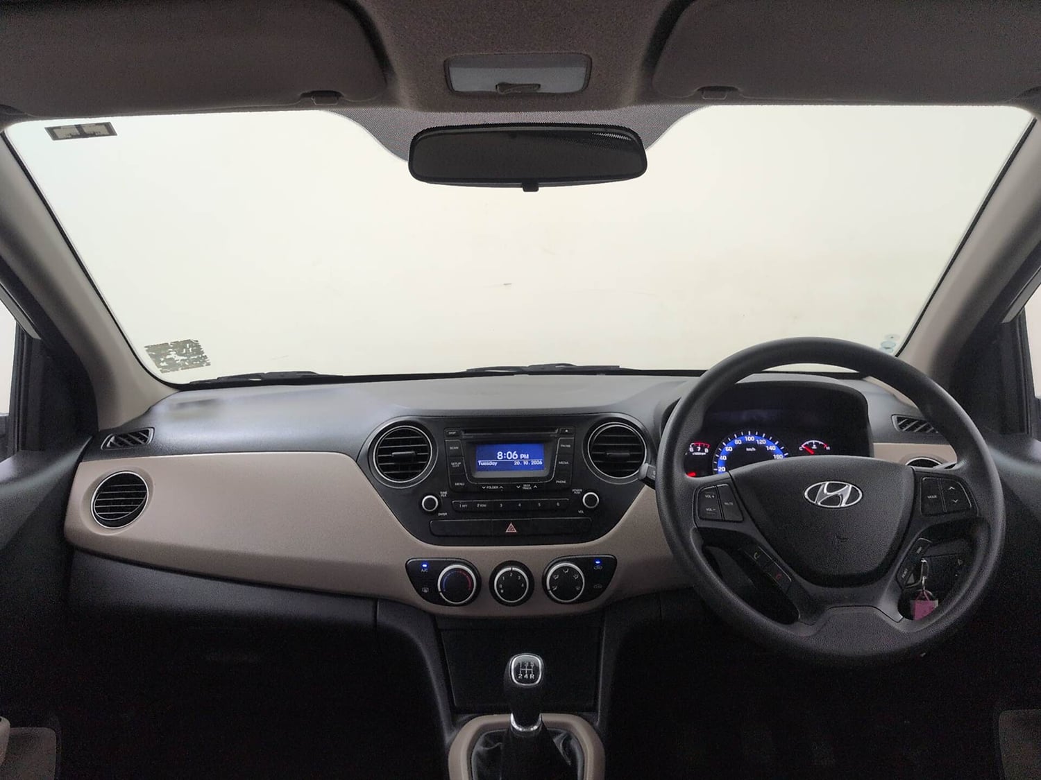 Used 2016 Hyundai Xcent S 1.2 Petrol Manual interior DASHBOARD VIEW