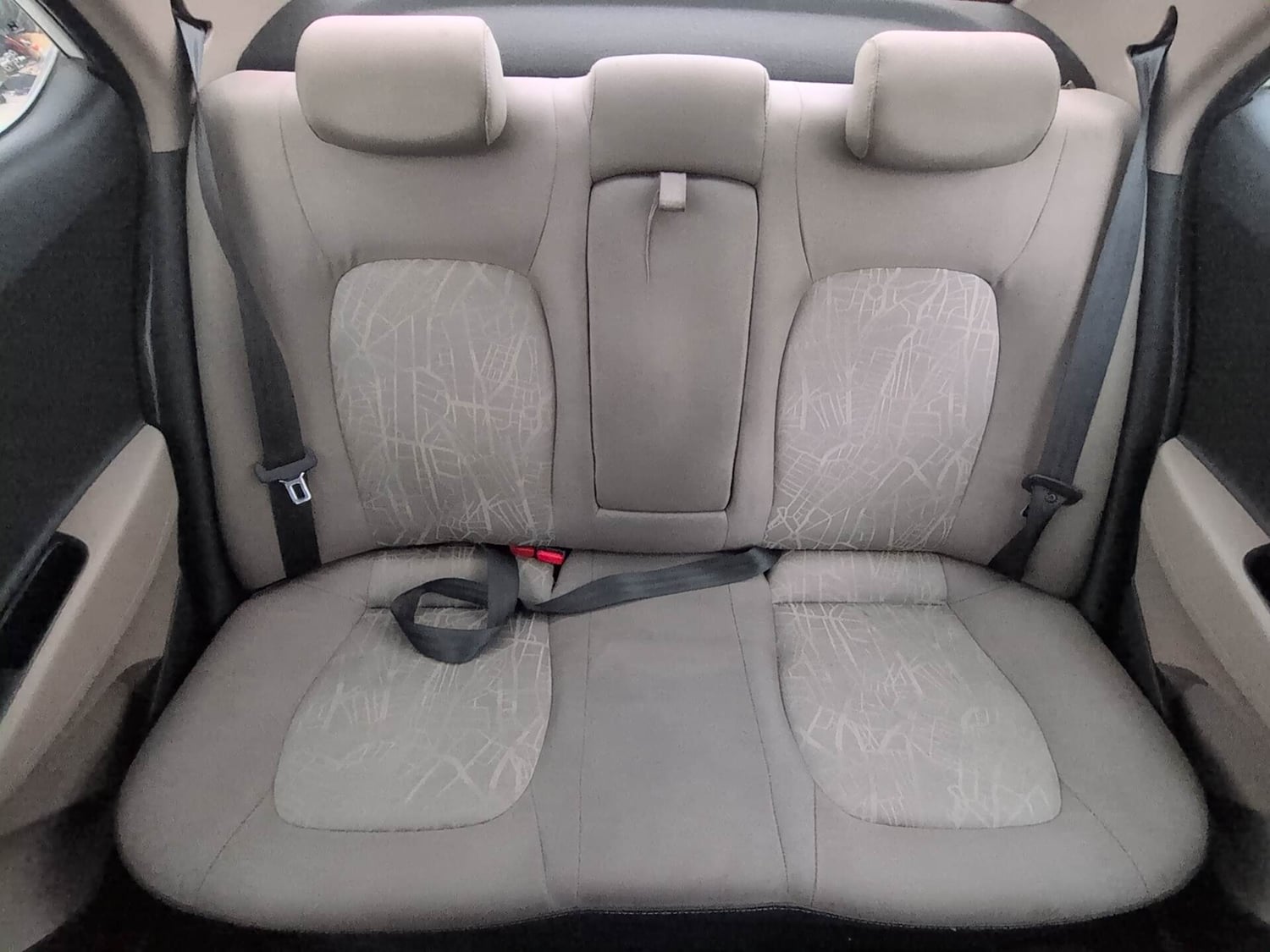 Used 2016 Hyundai Xcent S 1.2 Petrol Manual interior REAR SEAT CONDITION VIEW