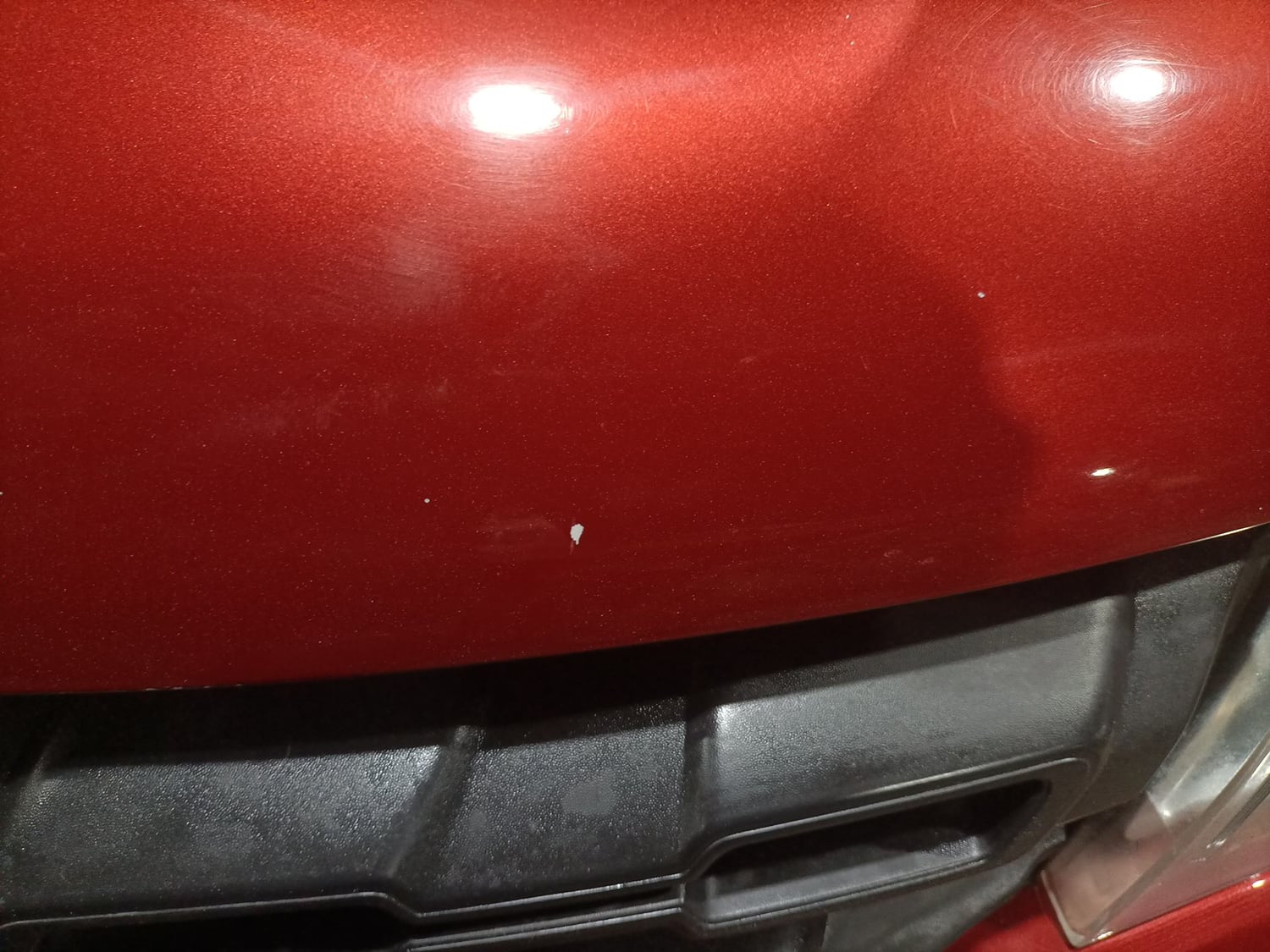 Used 2016 Renault Kwid RXT Petrol Manual dents MINOR SCRATCH