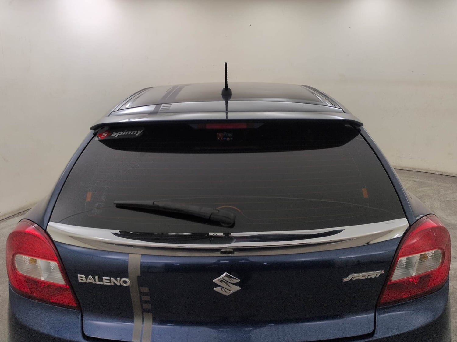 Used 2020 Maruti Suzuki Baleno Zeta Petrol Manual exterior BACK WINDSHIELD VIEW