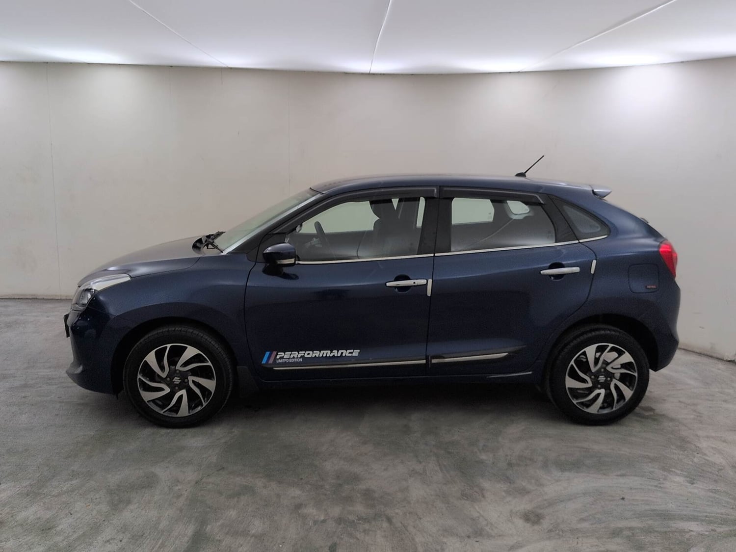 Used 2020 Maruti Suzuki Baleno Zeta Petrol Manual exterior LEFT SIDE VIEW
