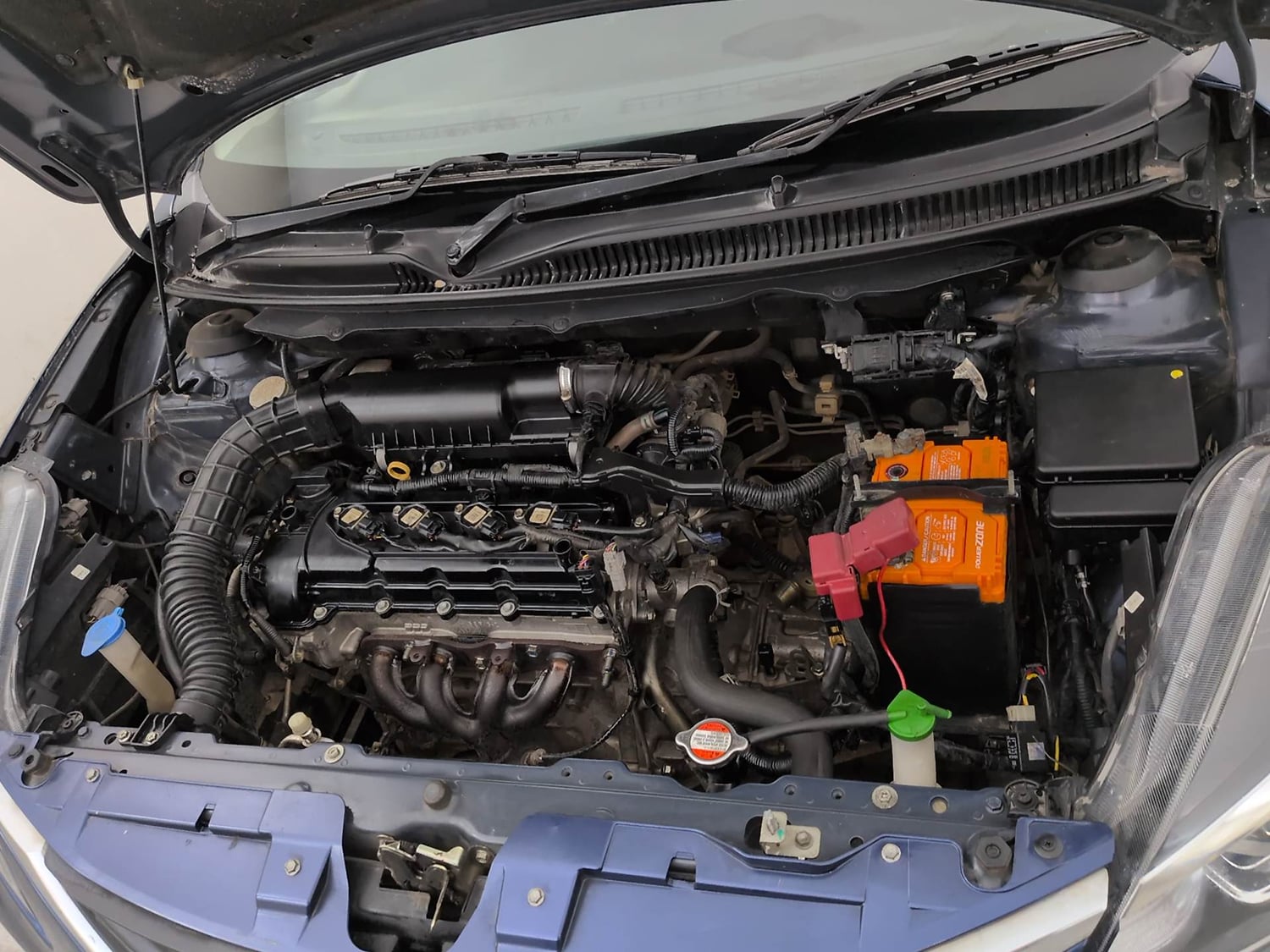 Used 2020 Maruti Suzuki Baleno Zeta Petrol Manual engine ENGINE LEFT SIDE VIEW