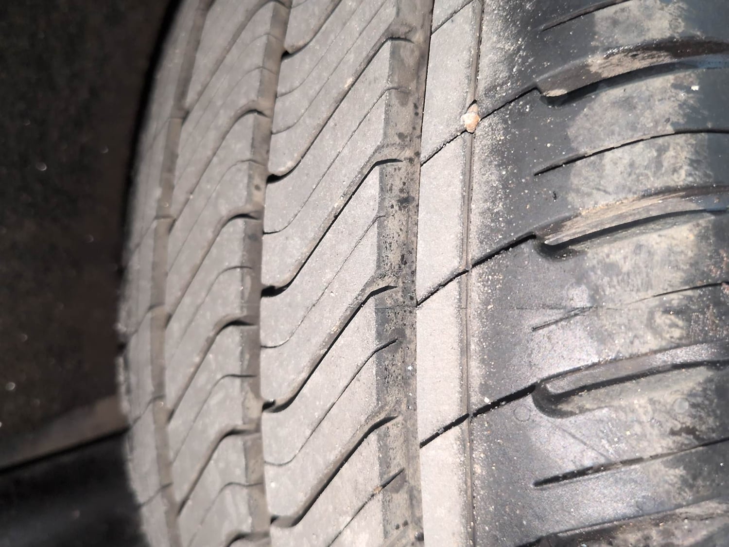 Used 2020 Maruti Suzuki Baleno Zeta Petrol Manual tyres RIGHT REAR TYRE TREAD VIEW