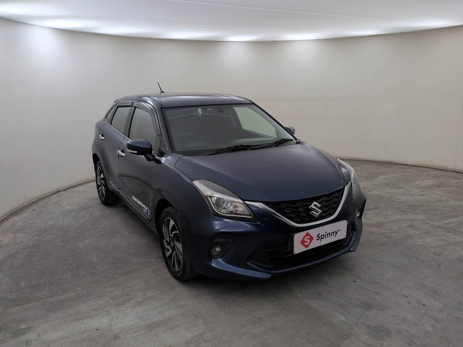 Used 2020 Maruti Suzuki Baleno Zeta Petrol Manual exterior RIGHT FRONT CORNER VIEW