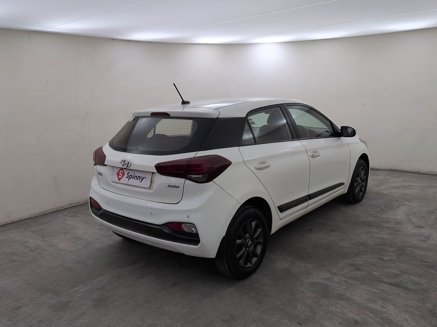 Used 2019 Hyundai Elite i20 Asta 1.2 AT Petrol Automatic exterior RIGHT REAR CORNER VIEW