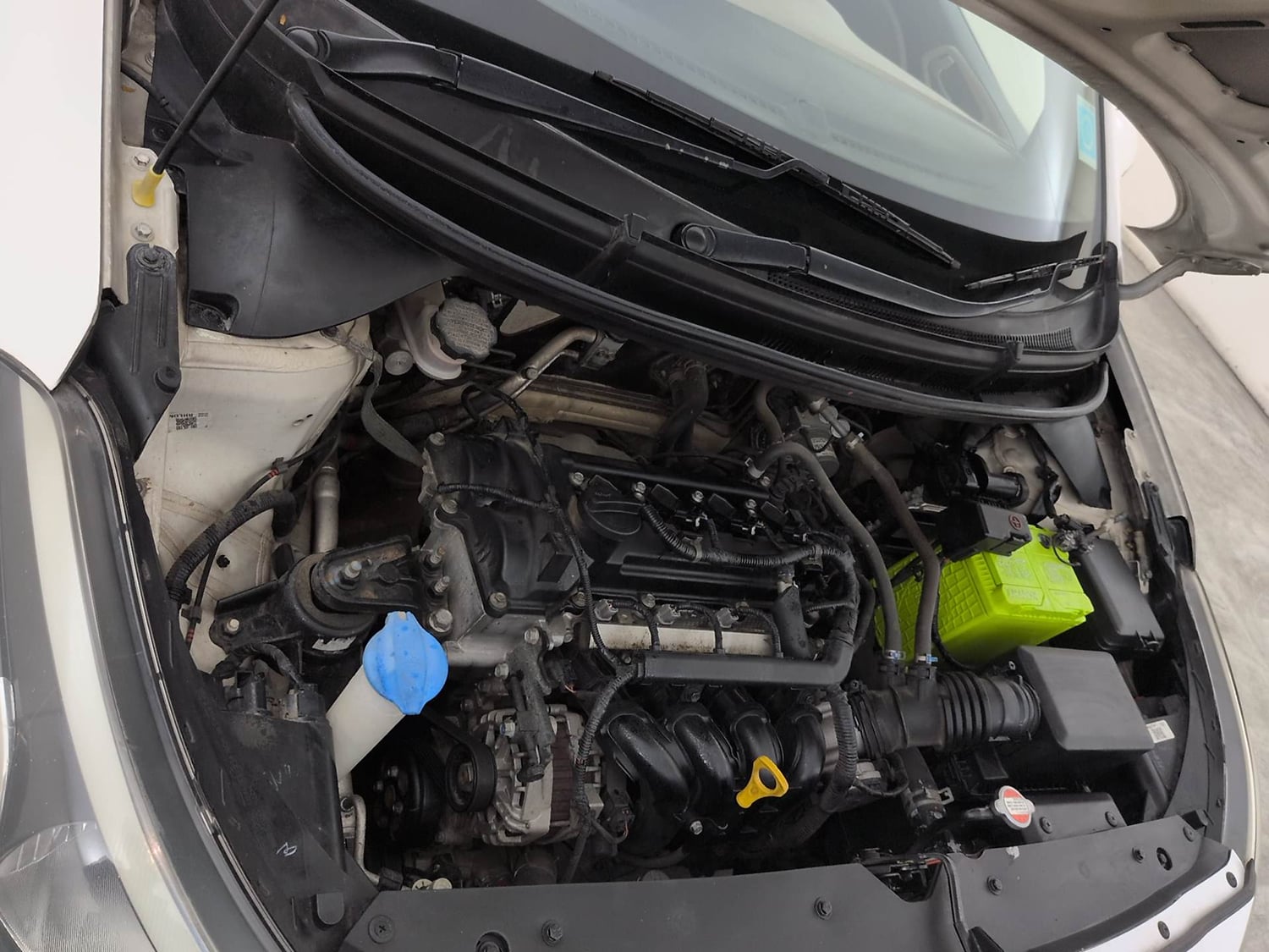 Used 2019 Hyundai Elite i20 Asta 1.2 AT Petrol Automatic engine ENGINE RIGHT SIDE VIEW