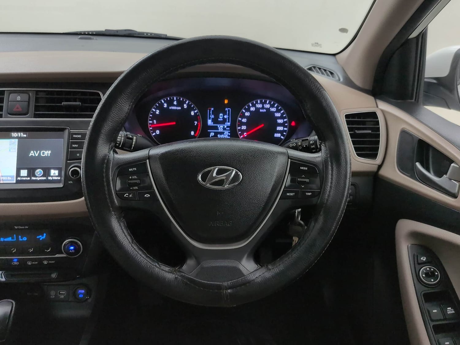 Used 2019 Hyundai Elite i20 Asta 1.2 AT Petrol Automatic interior STEERING VIEW
