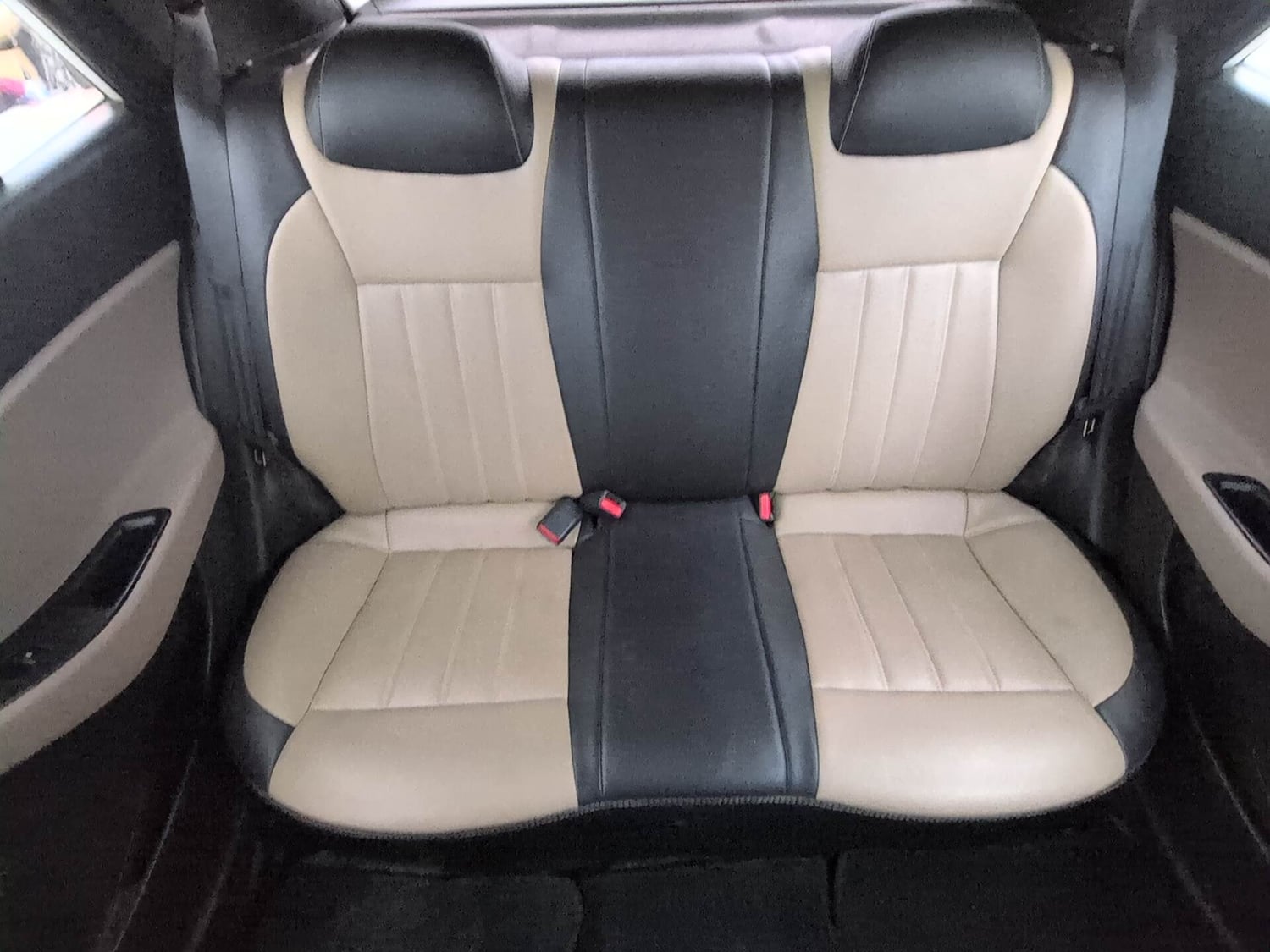 Used 2019 Hyundai Elite i20 Asta 1.2 AT Petrol Automatic interior REAR SEAT CONDITION VIEW