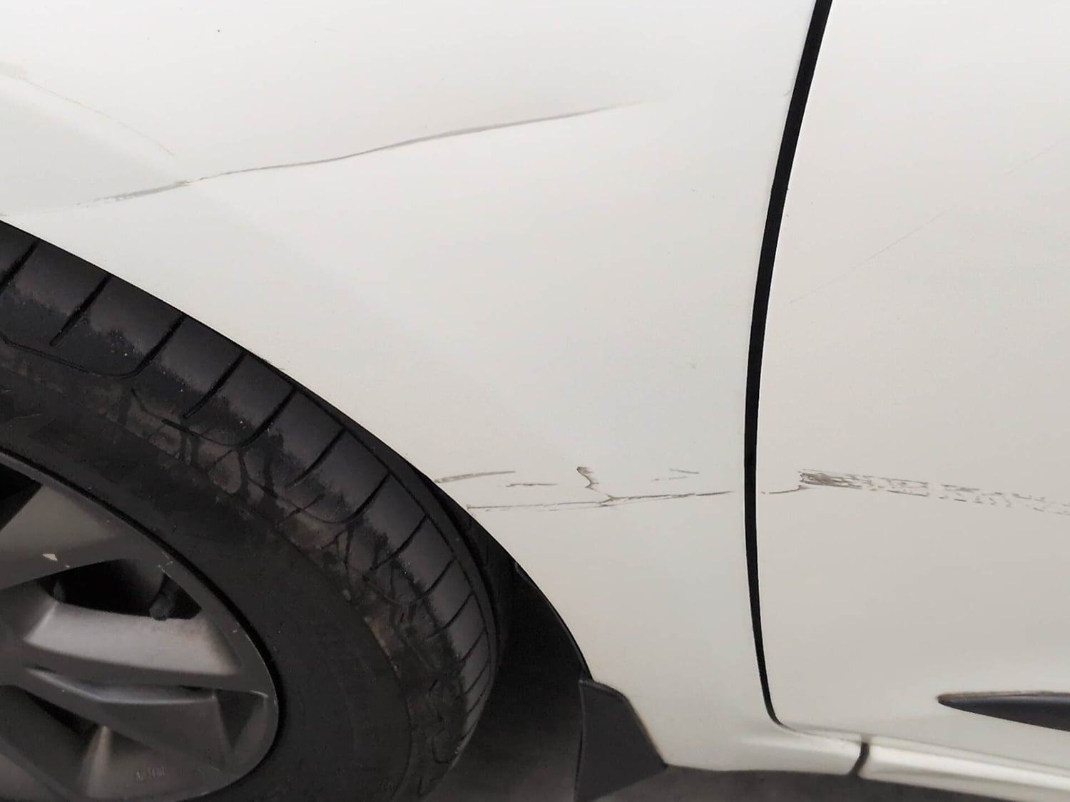 Used 2019 Hyundai Elite i20 Asta 1.2 AT Petrol Automatic dents MINOR SCRATCH