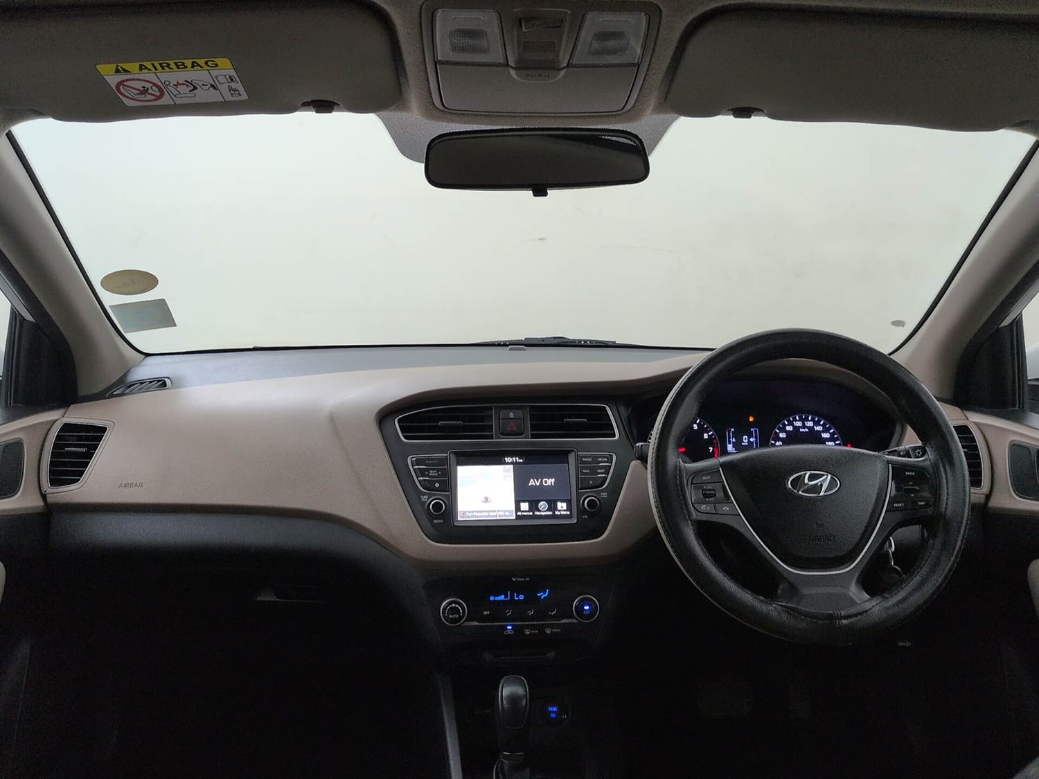 Used 2019 Hyundai Elite i20 Asta 1.2 AT Petrol Automatic interior DASHBOARD VIEW