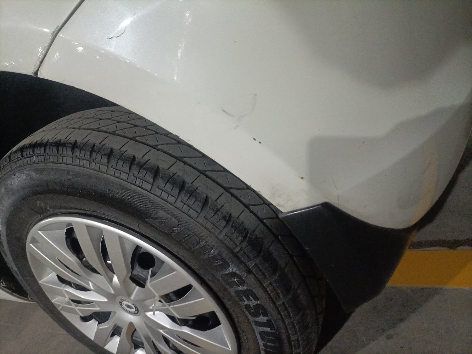 Used 2016 Maruti Suzuki Swift VXi Petrol Manual dents MINOR SCRATCH