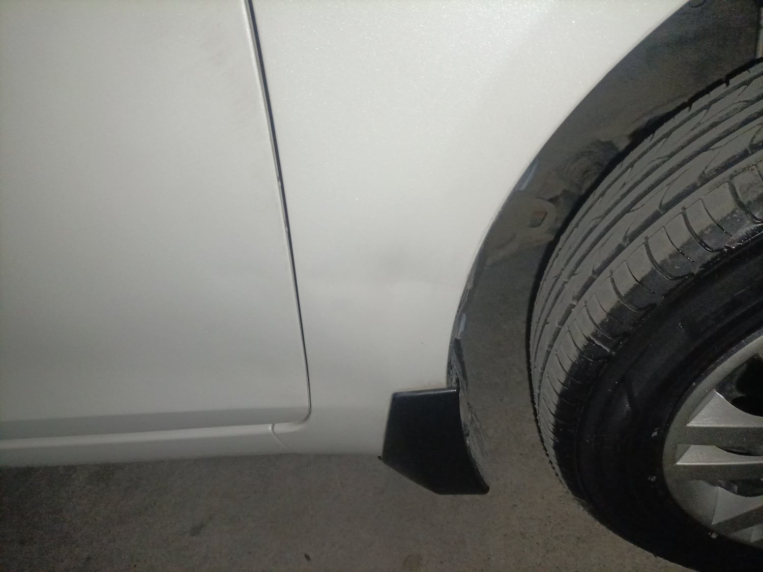 Used 2016 Maruti Suzuki Swift VXi Petrol Manual dents MINOR DENT