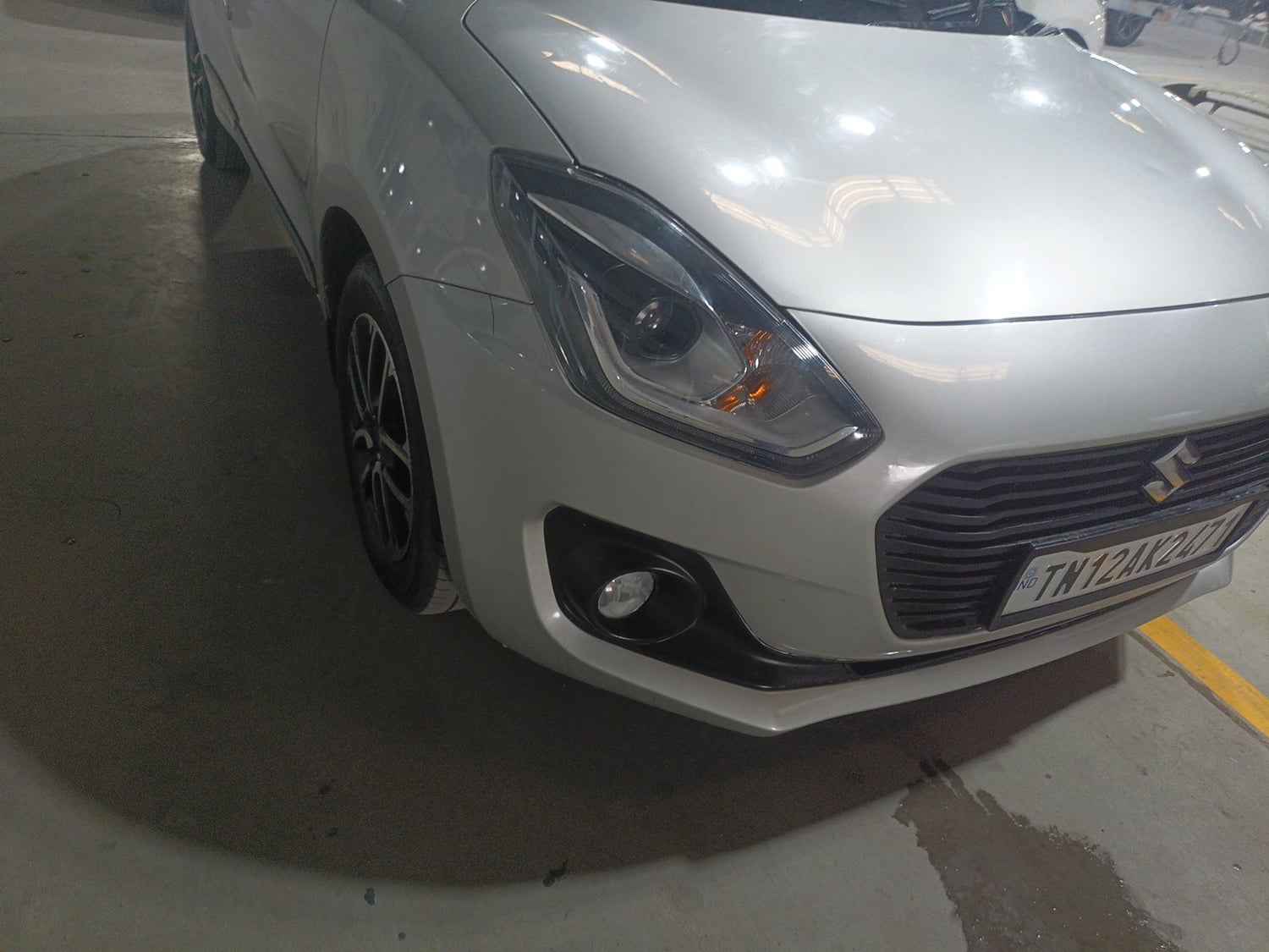 Used 2020 Maruti Suzuki Swift ZXi Plus AMT Petrol Automatic dents MINOR SCRATCH