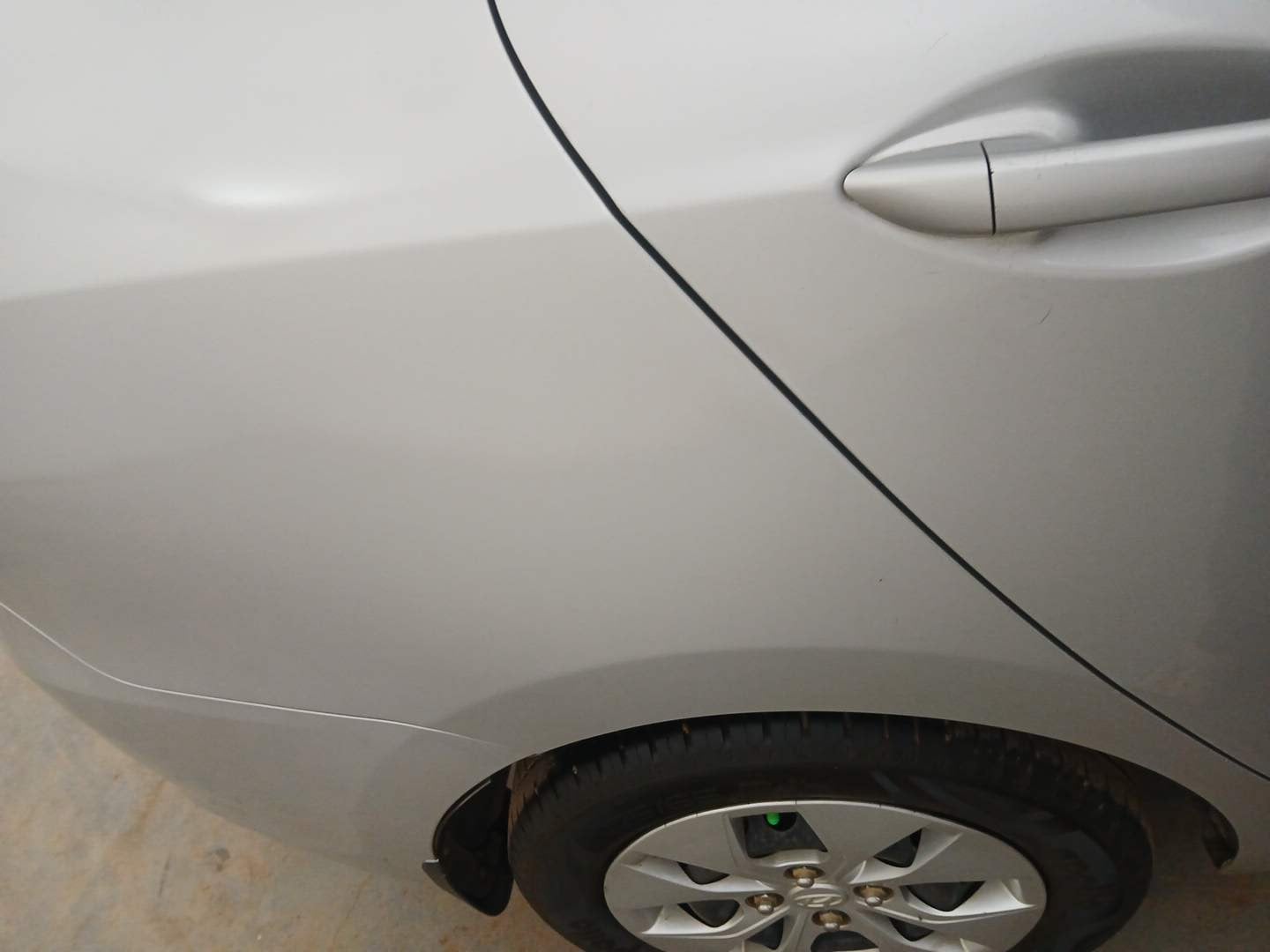Used 2014 Hyundai Xcent S 1.2 Petrol Manual dents MINOR SCRATCH
