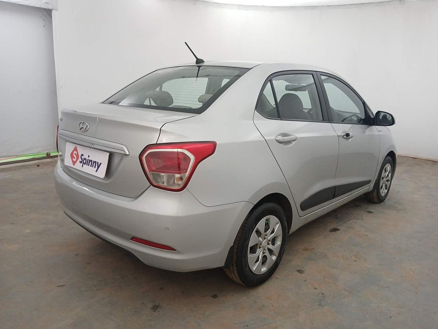 Used 2014 Hyundai Xcent S 1.2 Petrol Manual exterior RIGHT REAR CORNER VIEW