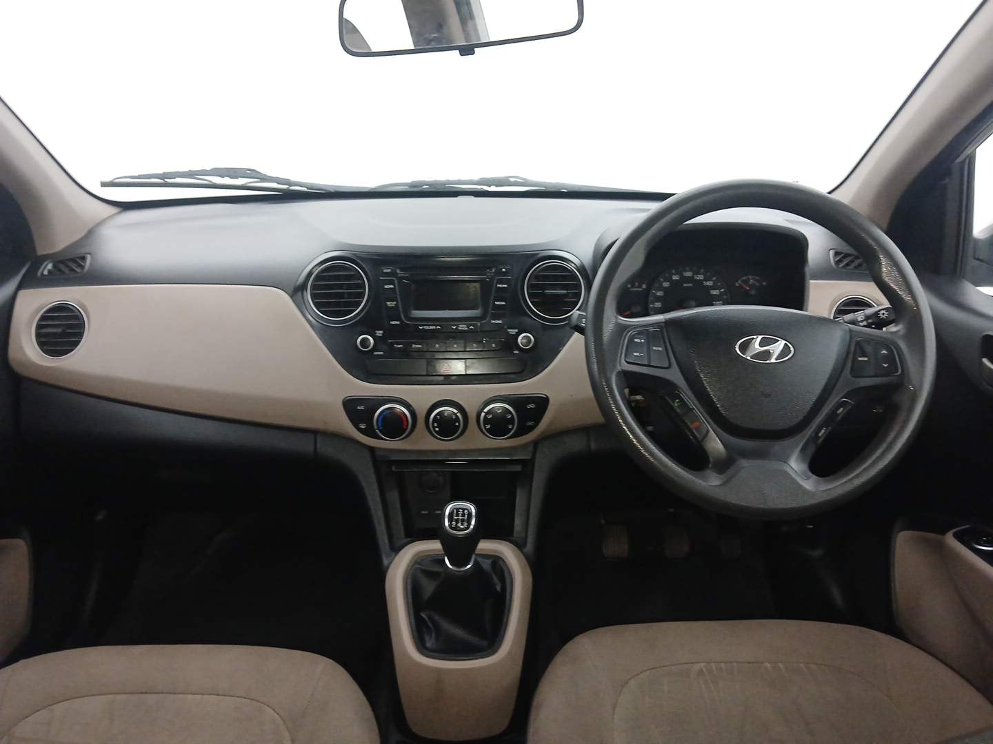 Used 2014 Hyundai Xcent S 1.2 Petrol Manual interior DASHBOARD VIEW