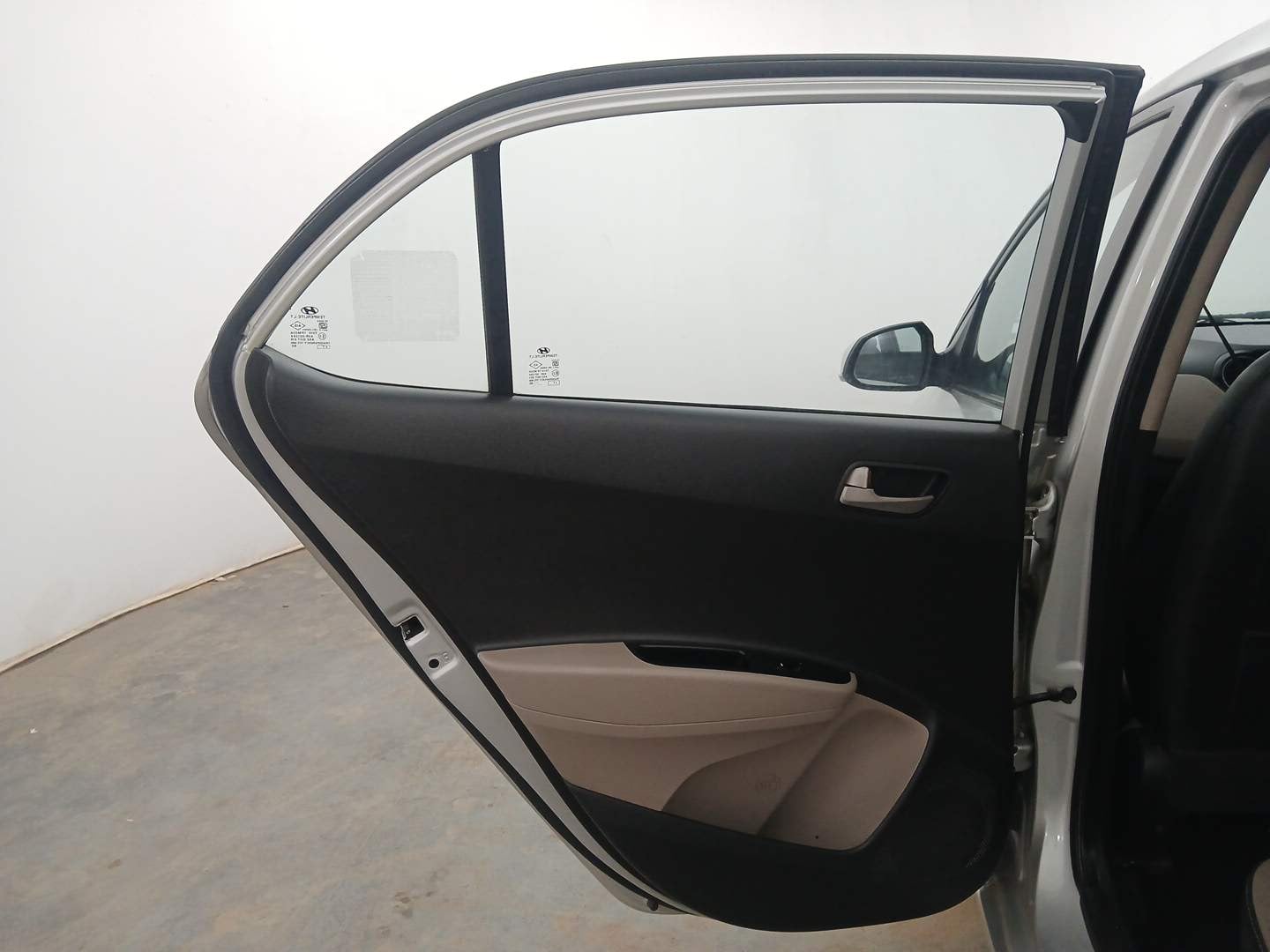 Used 2014 Hyundai Xcent S 1.2 Petrol Manual interior LEFT REAR DOOR OPEN VIEW