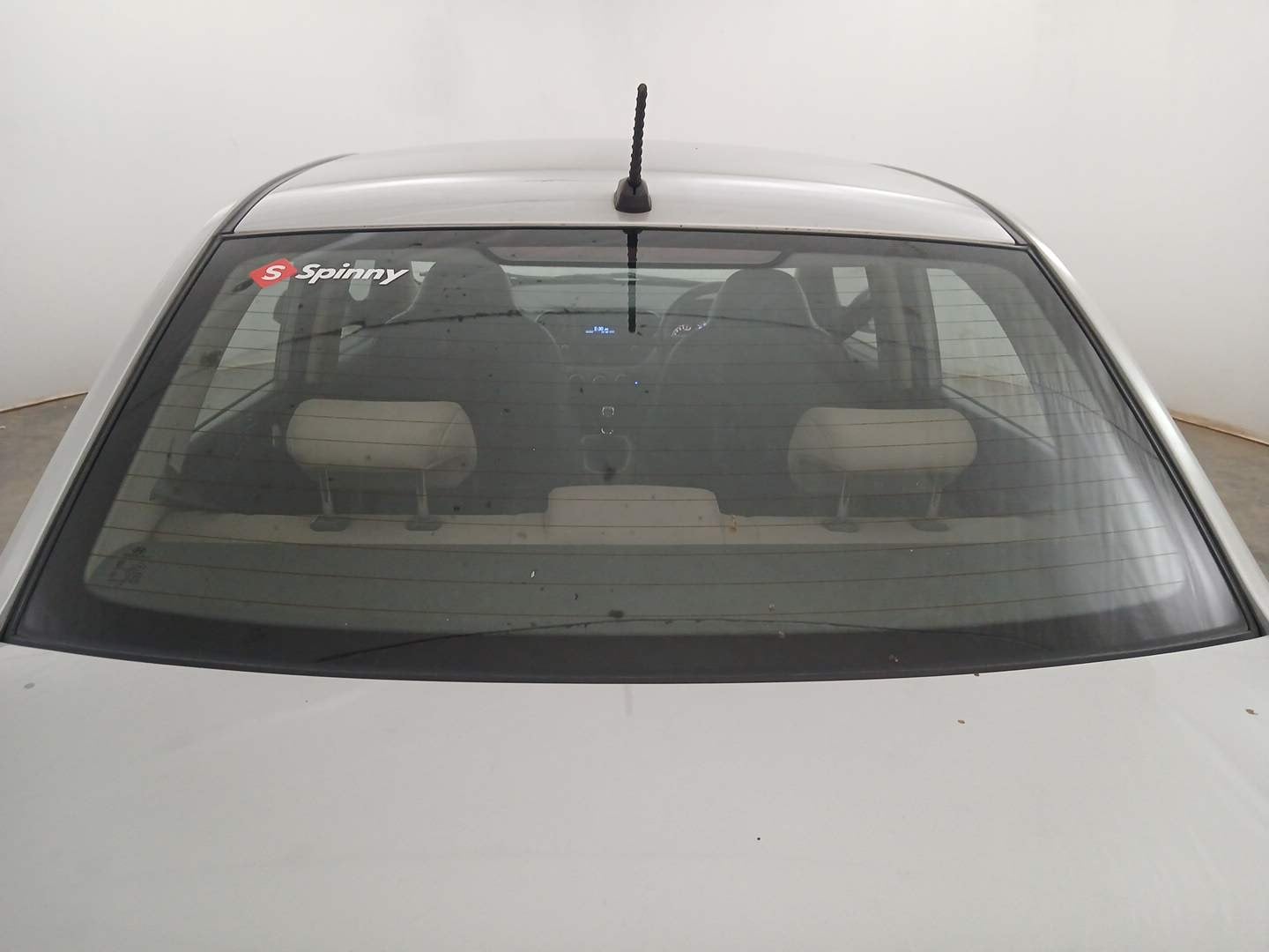 Used 2014 Hyundai Xcent S 1.2 Petrol Manual exterior BACK WINDSHIELD VIEW